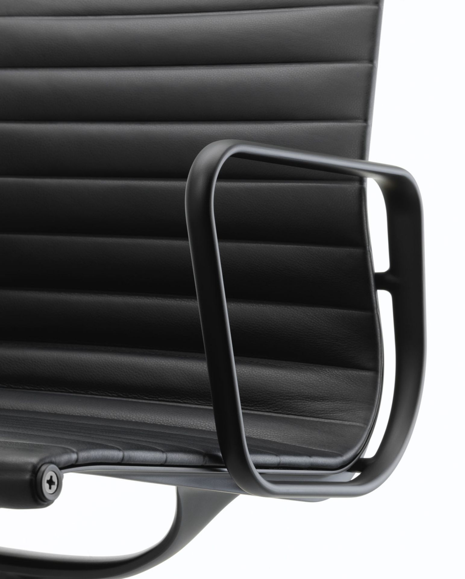 Aluminium Chair EA108 / EA 108 Stuhl Vitra