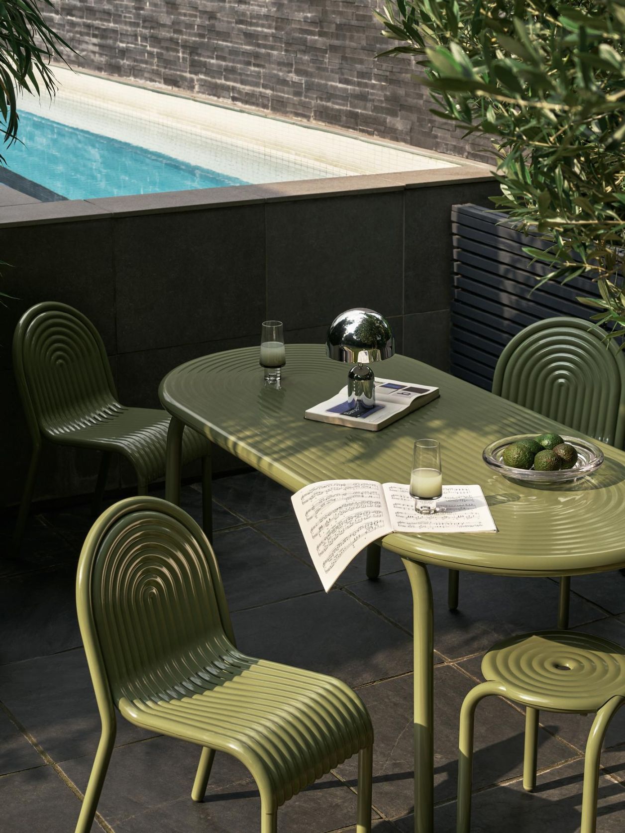 Groove Outdoor Stuhl Putty Tom Dixon