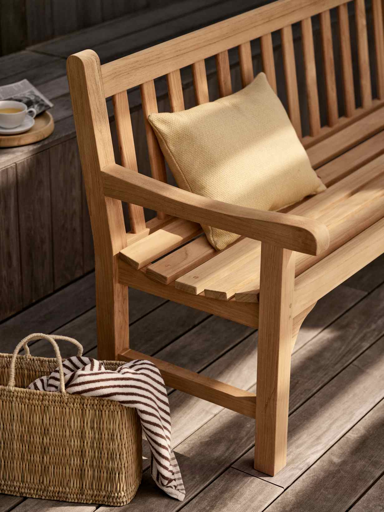 England Bench Bank Outdoor Skagerak by Fritz Hansen B 180 x T 63 x H 89 x SH 44 cm