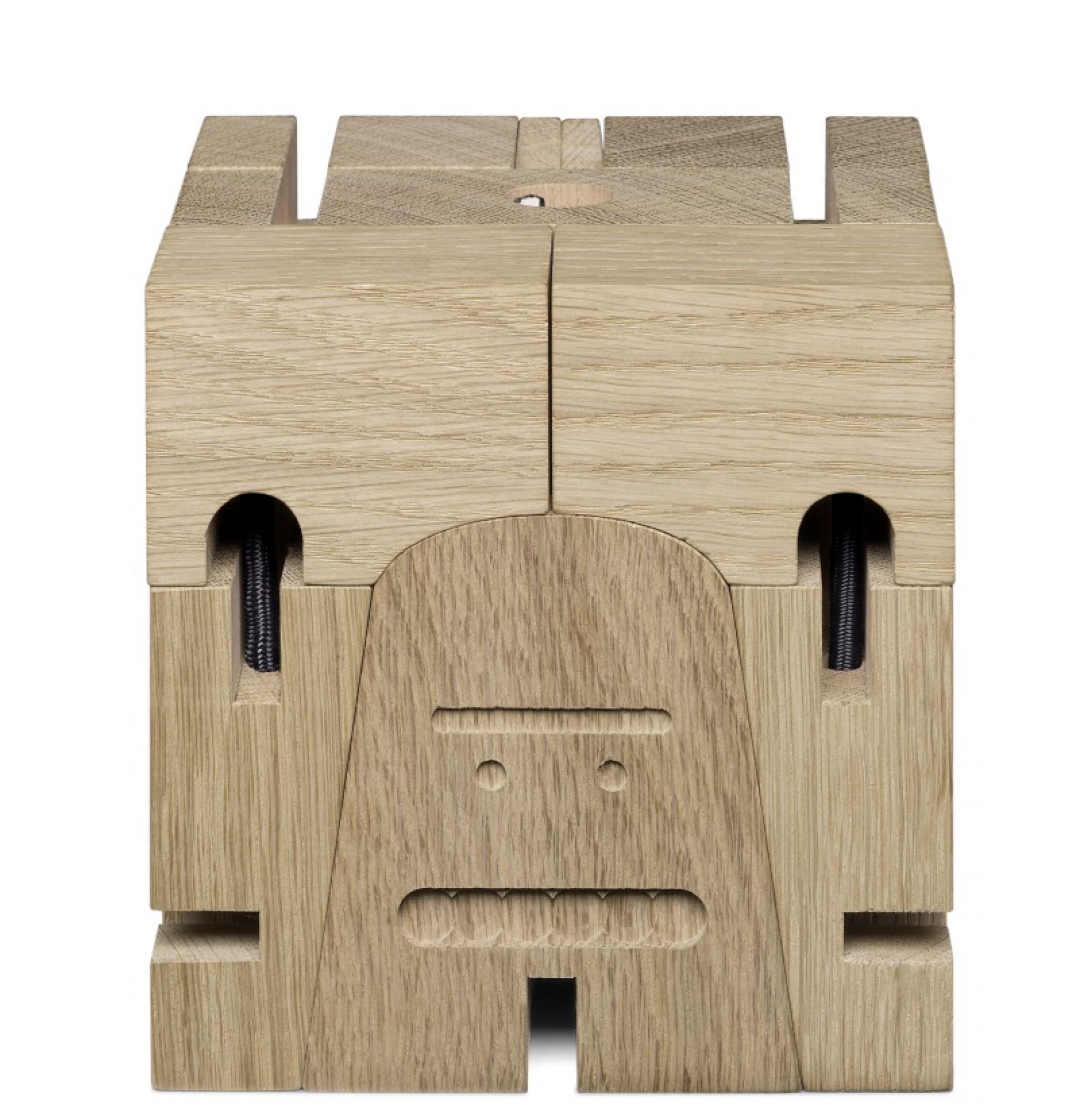 AC16 MR B Holzfigur e15