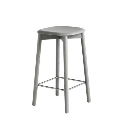 Soft Edge 82 Stool Hocker Hay