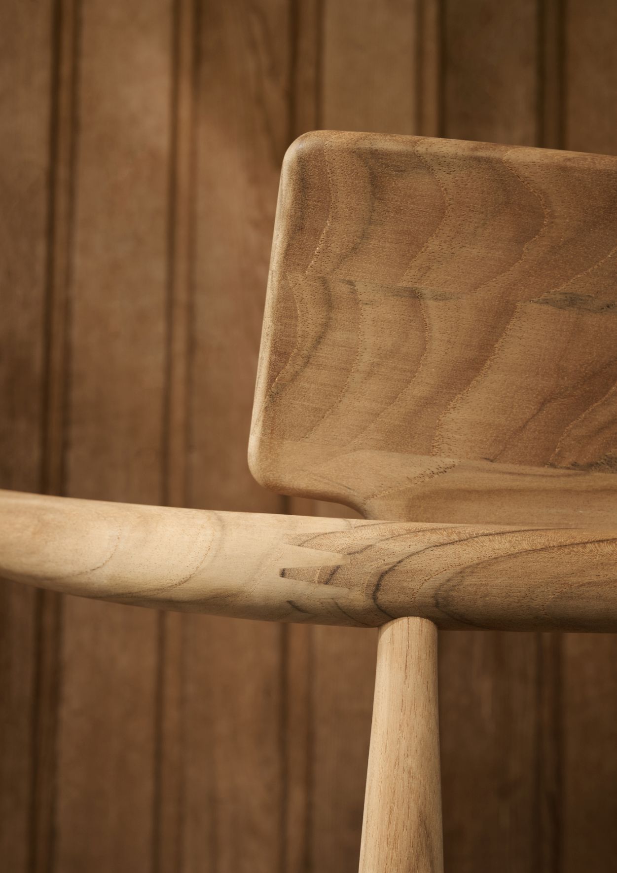 E008 Embrace Outdoor Stuhl Carl Hansen & Søn