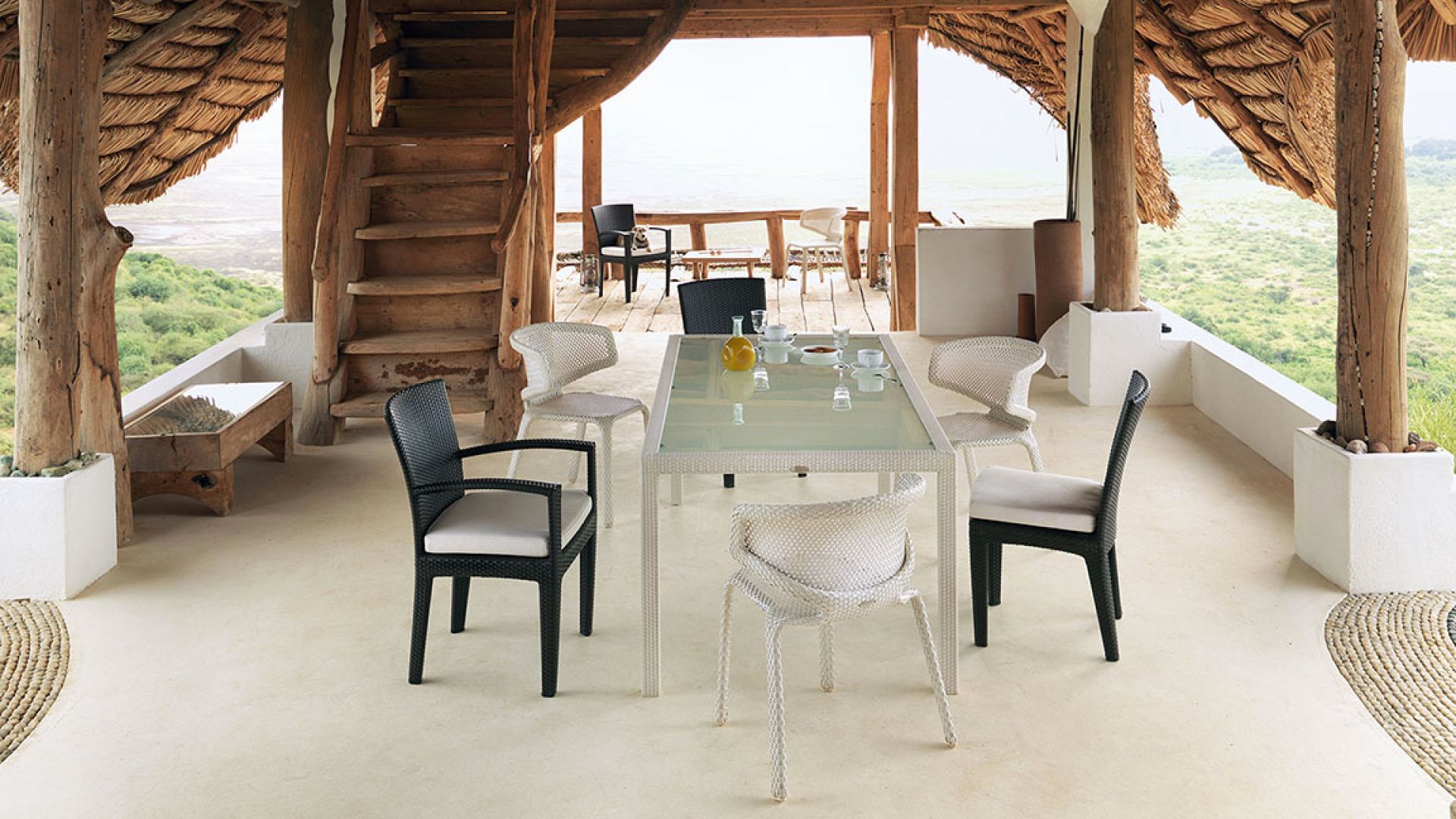 Seashell Armchair Armlehnstuhl chalk Dedon