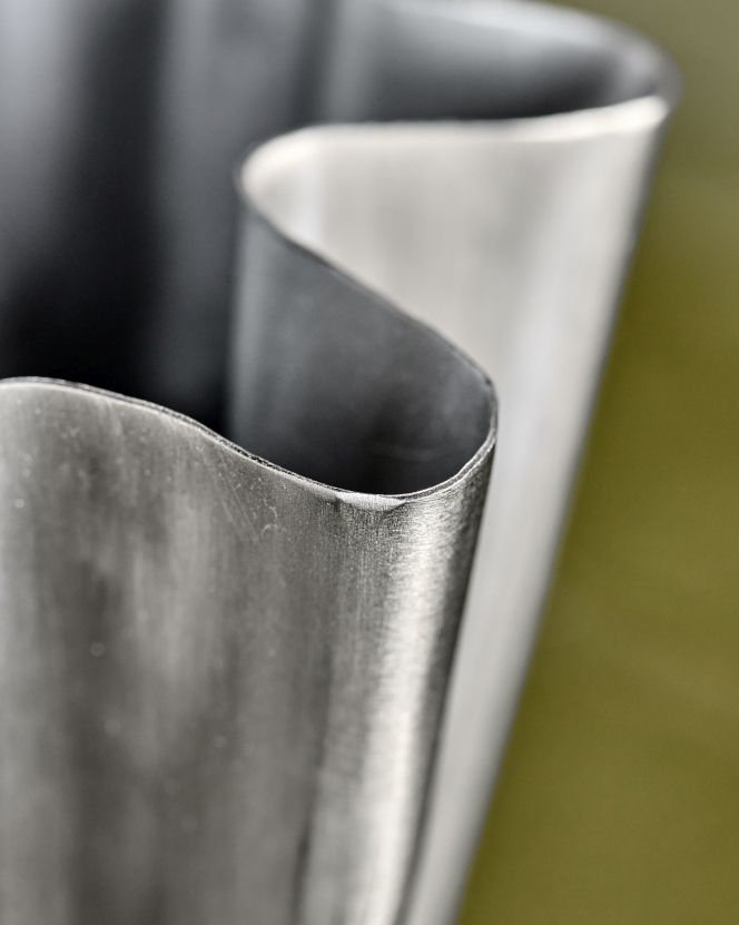 Vase HDFlood Schmal Gebürstetes Silber-Finish house doctor
