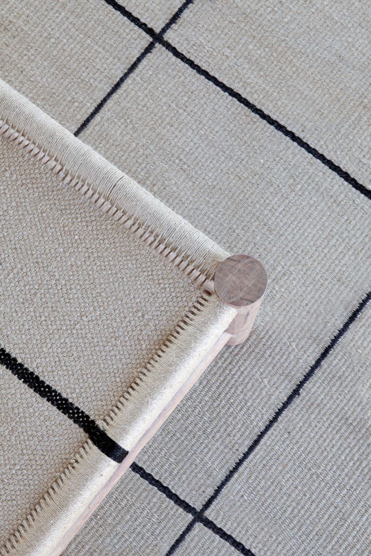 Roots Single Stool Hocker 01 Gan