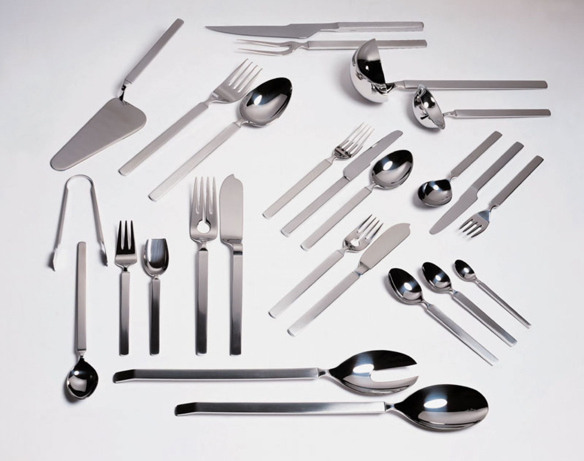 Dry Besteckgarnitur 4180S24 24tlg Alessi