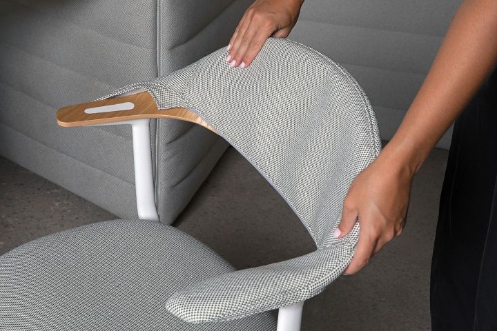 Mynt Rücken und Sitz Plywood Bürodrehstuhl Vitra
