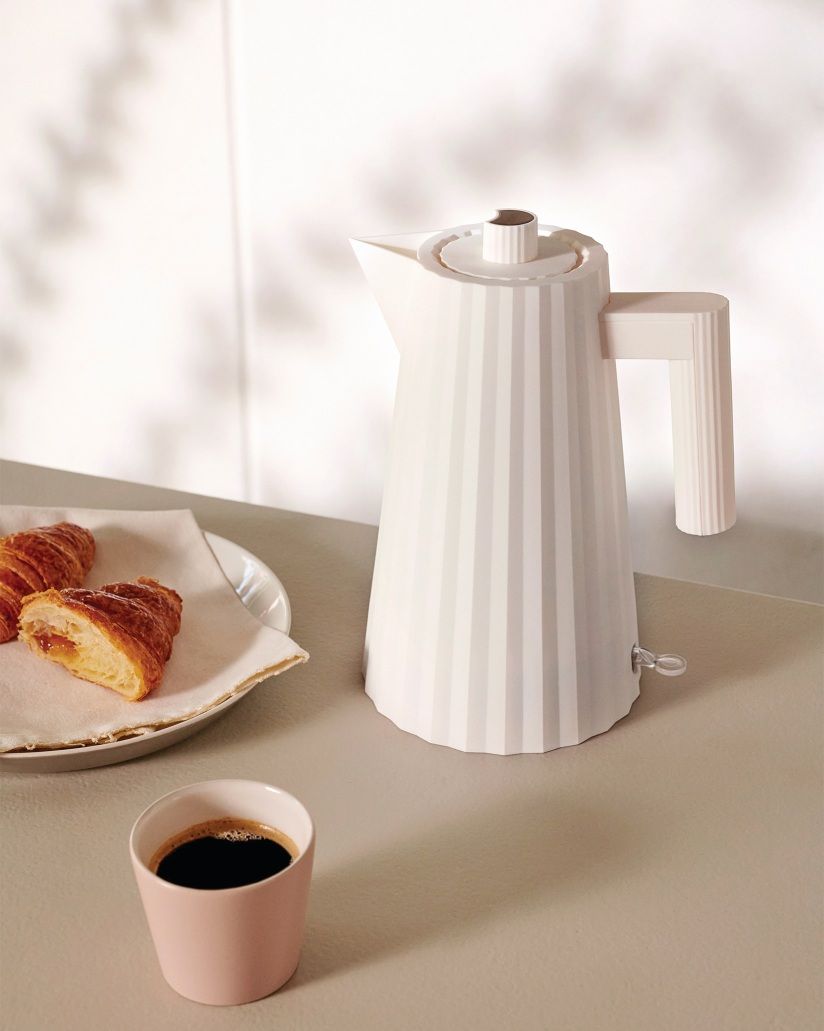 MDL06 Plissé Wasserkocher Alessi