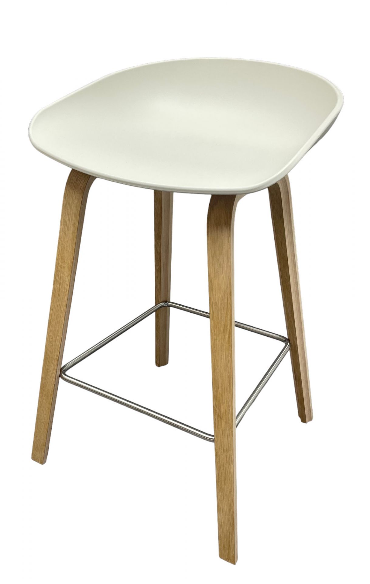 About a Stool AAS32 / AAS 32 Barhocker LOW EICHE GESEIFT / MELANGE CREAM Hay MÄNGELEXEMPLAR 