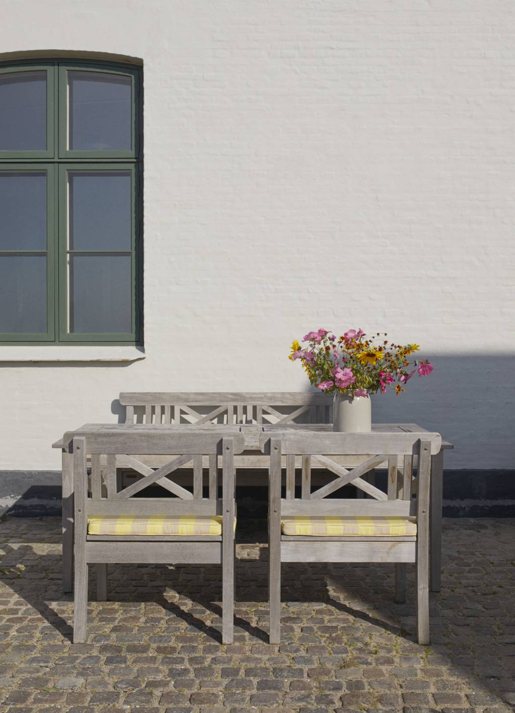 Drachmann Table Esstisch Outdoor Skagerak by Fritz Hansen 