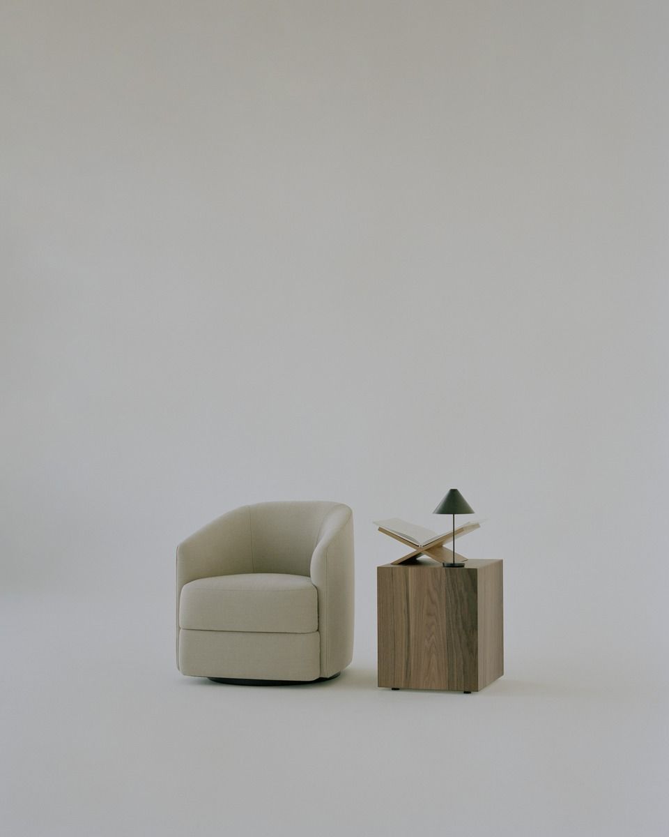 Covent Lounge Chair Narrow Sessel LANA 24 New Works EINZELSTÜCK