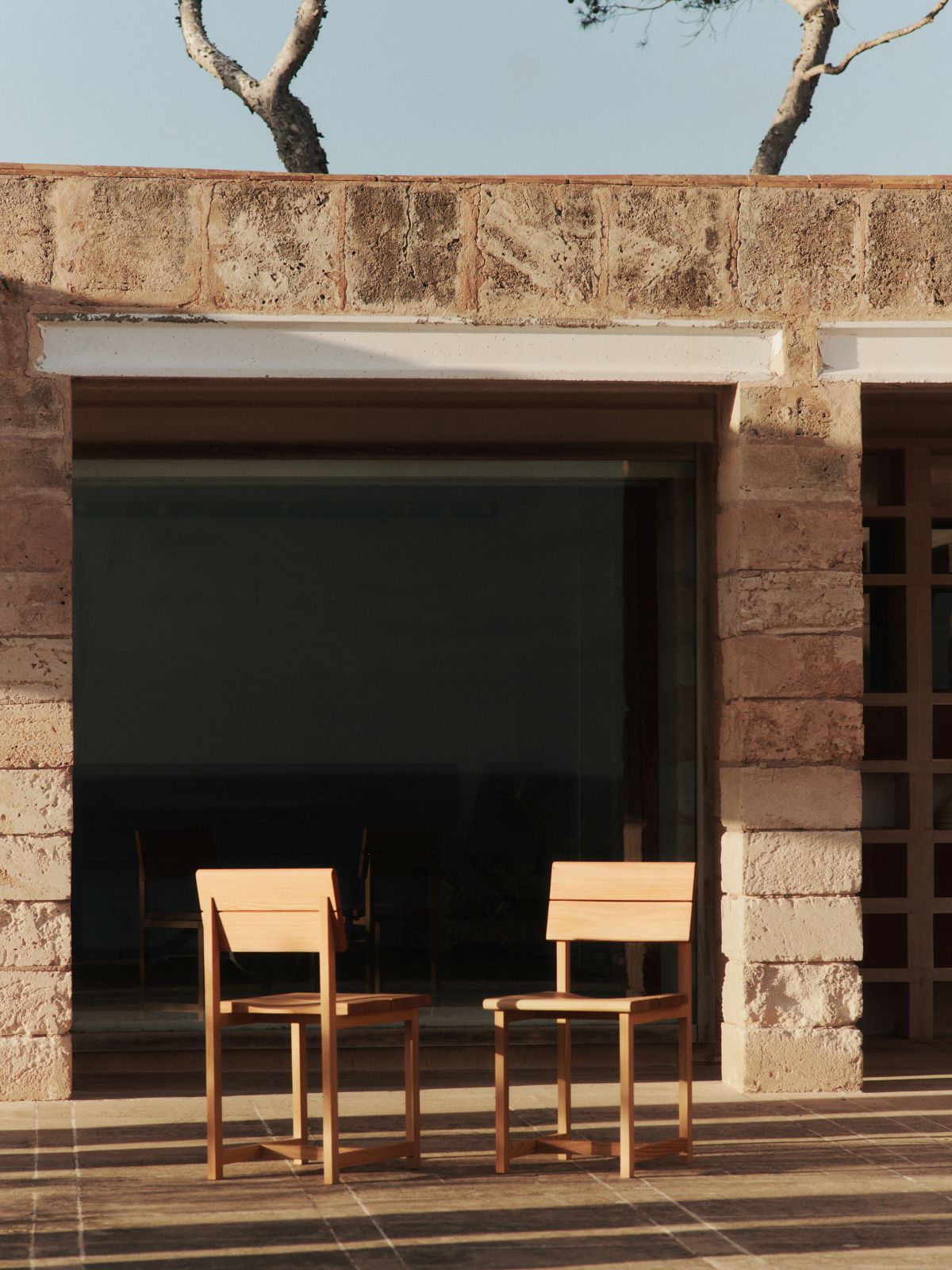 Visit Esszimmerstuhl Ferm Living