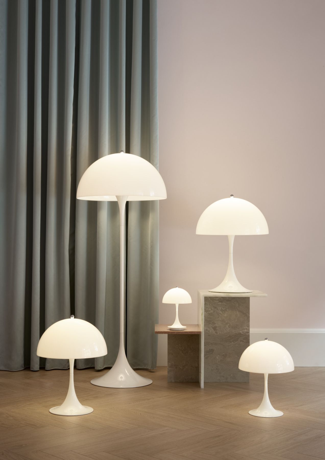 Panthella 320 Table lamp Tischleuchte Louis Poulsen