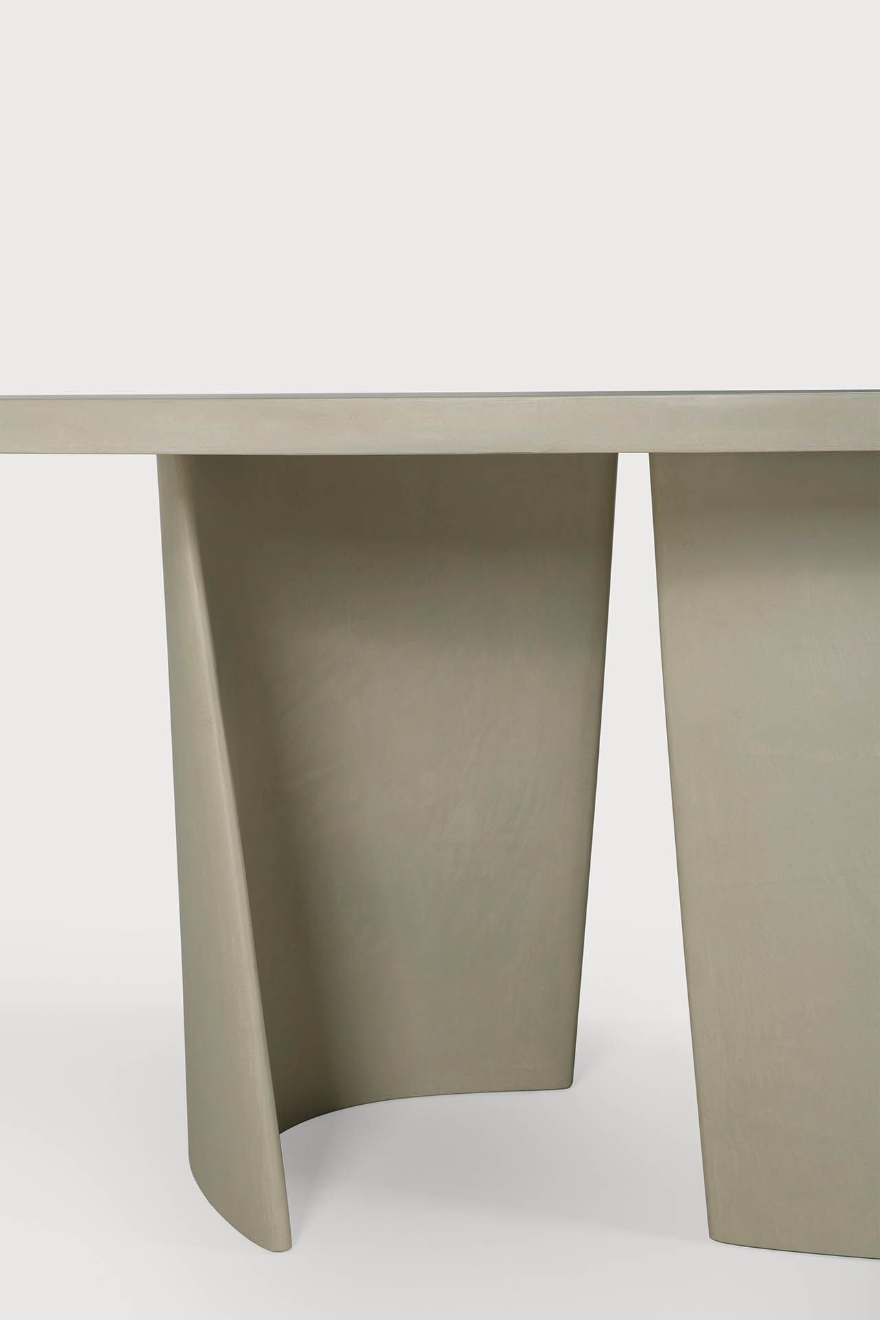 Canyon Outdoor Esstisch Beton Ethnicraft