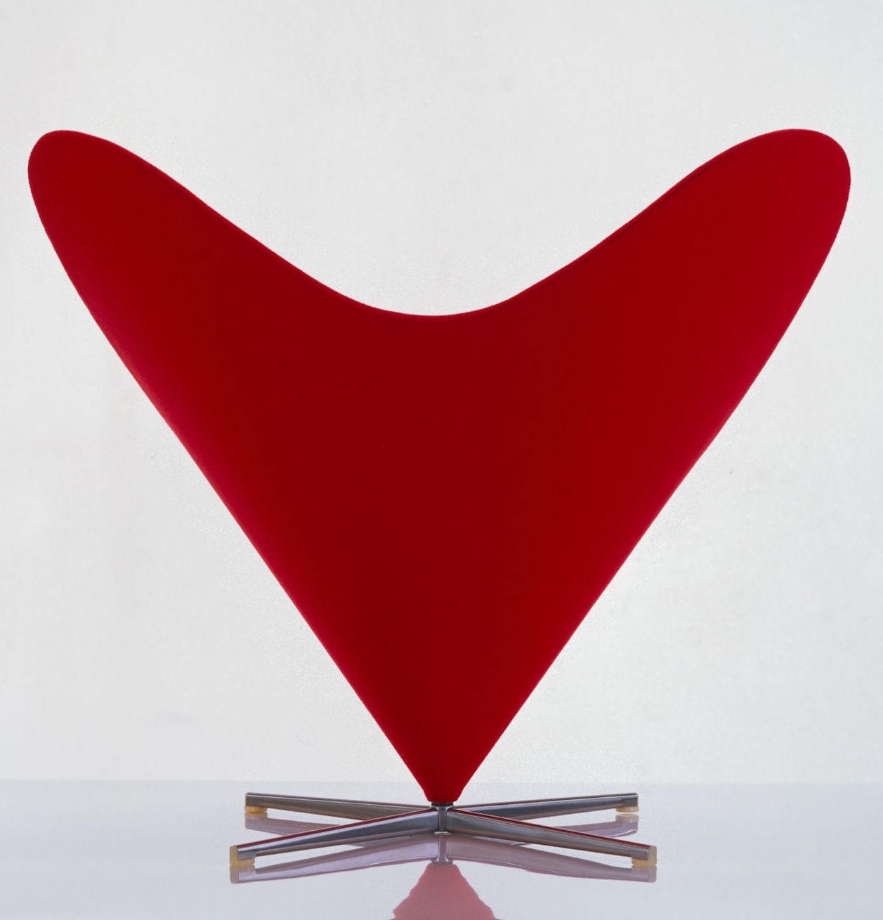 Heart Cone Chair Vitra