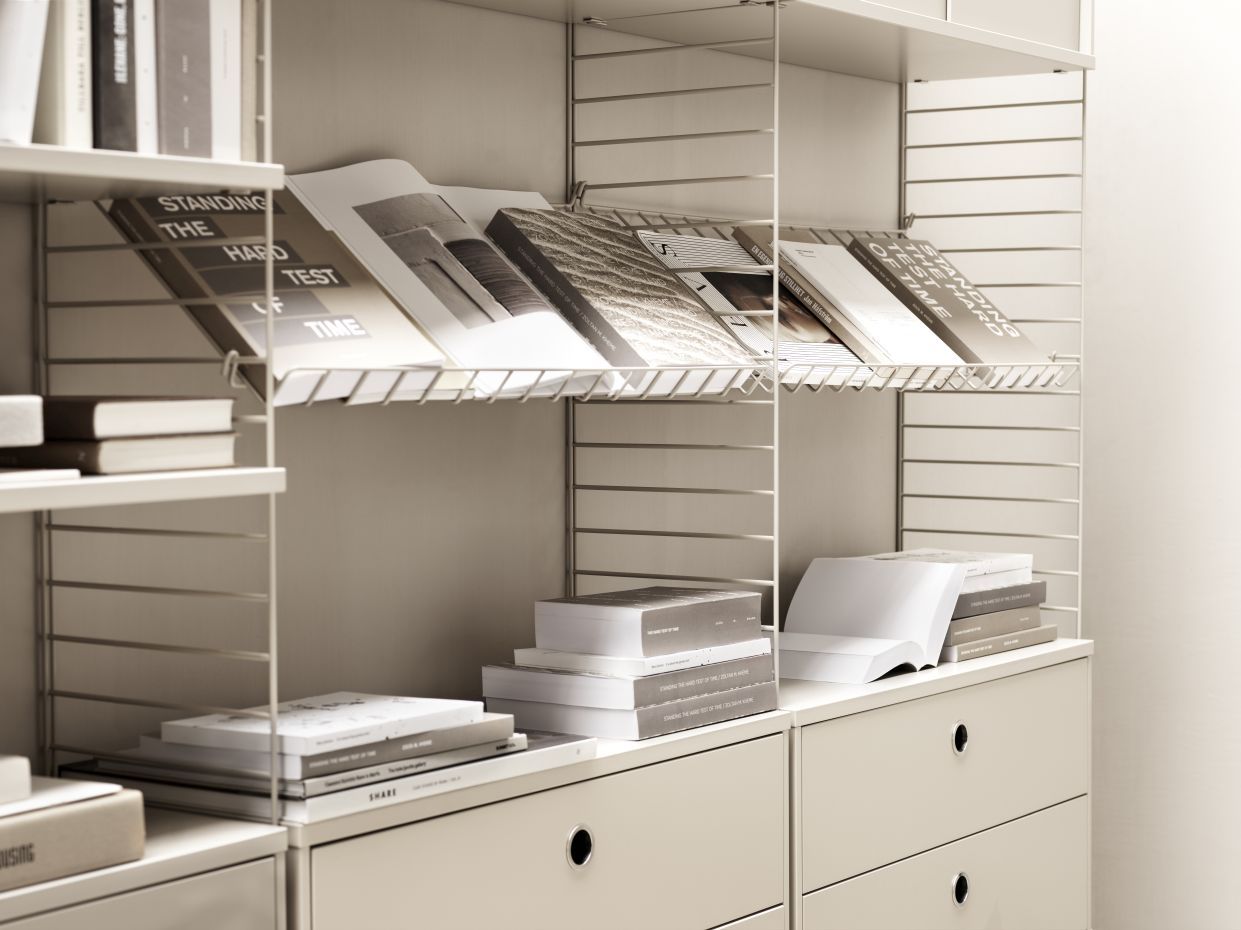 Einzelteil Zeitschriftenablage Metall String Furniture  