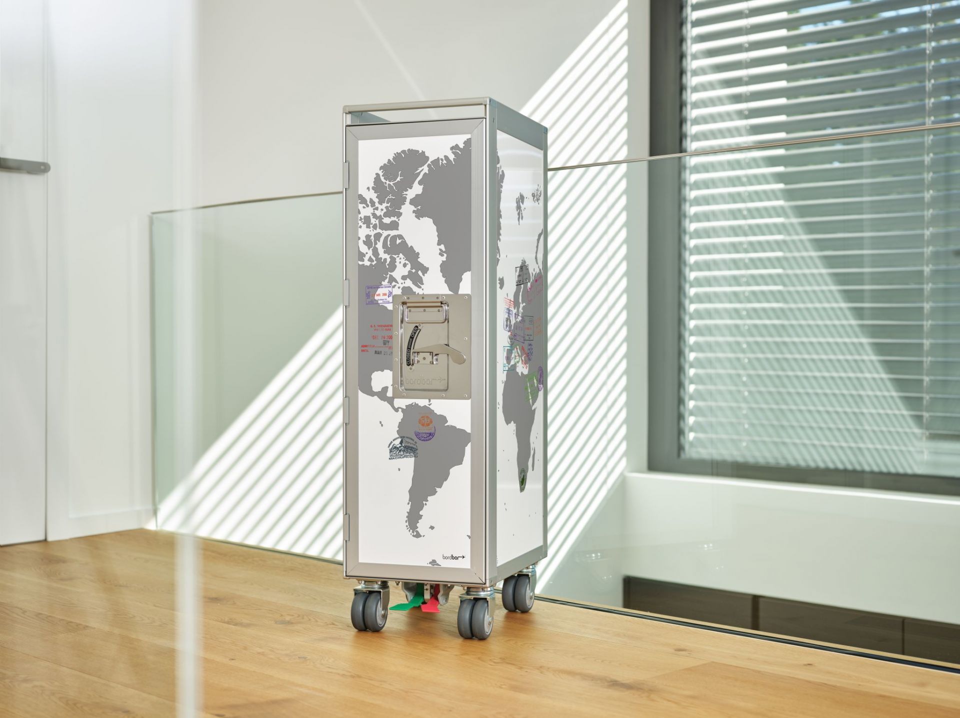 Passport Flugzeugtrolley grau Bordbar