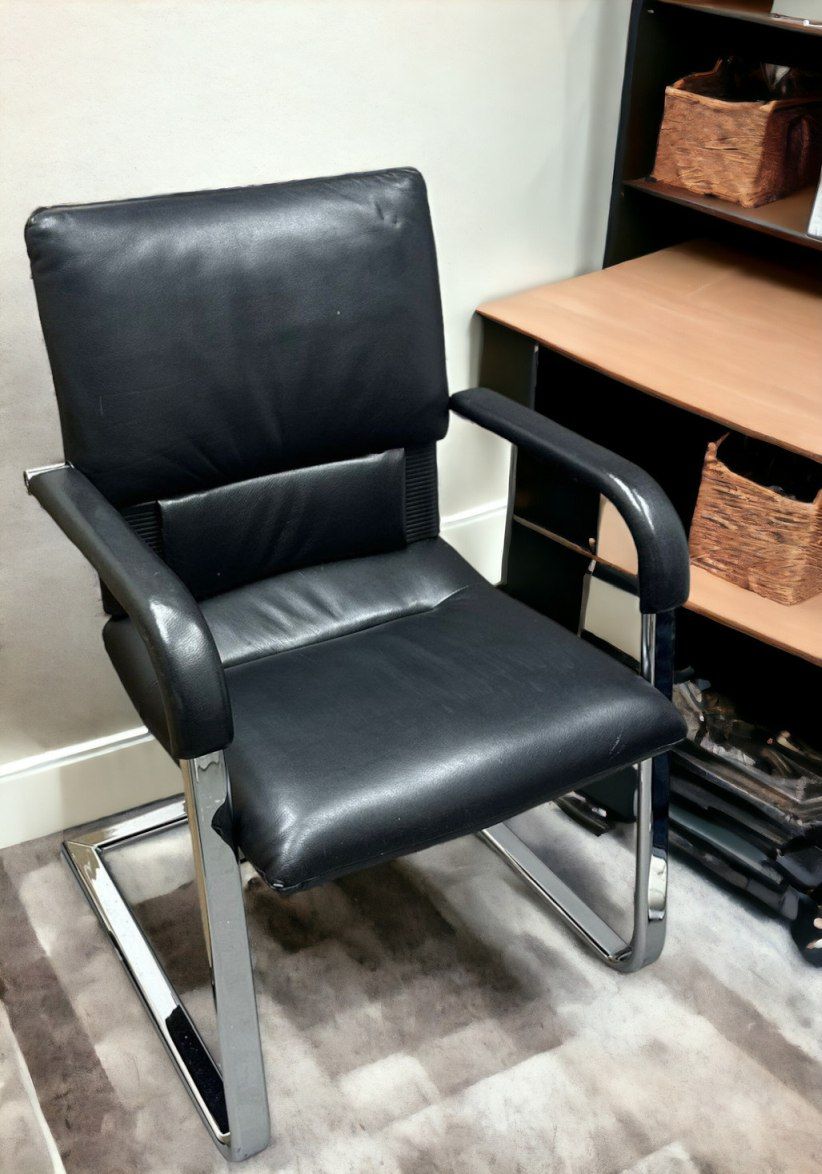 Figura Metallfreischwinger Vitra GEBRAUCHTMODELL