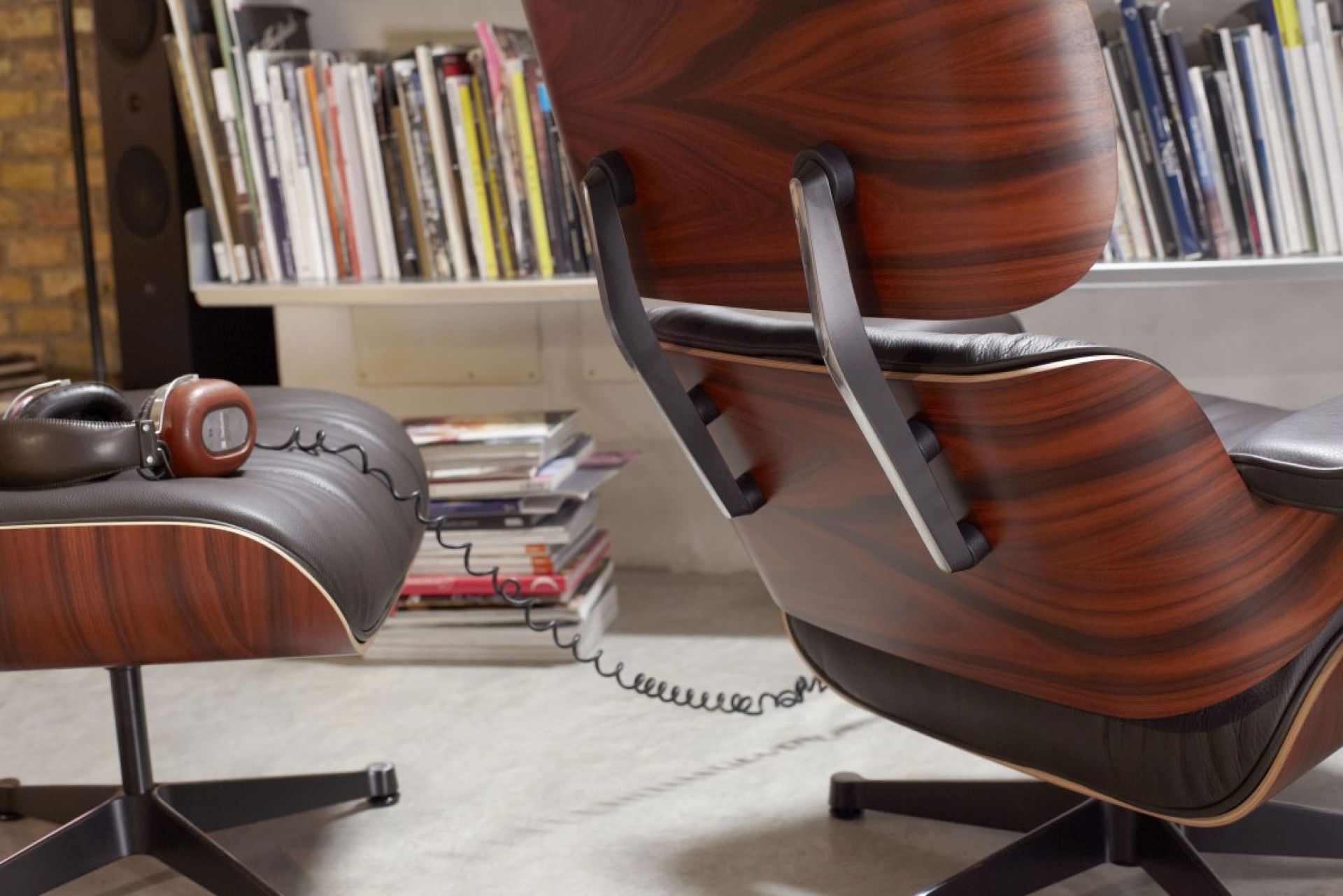 Eames Lounge Chair & Ottoman Armchair Leder Premium F / Leder Natural Vitra