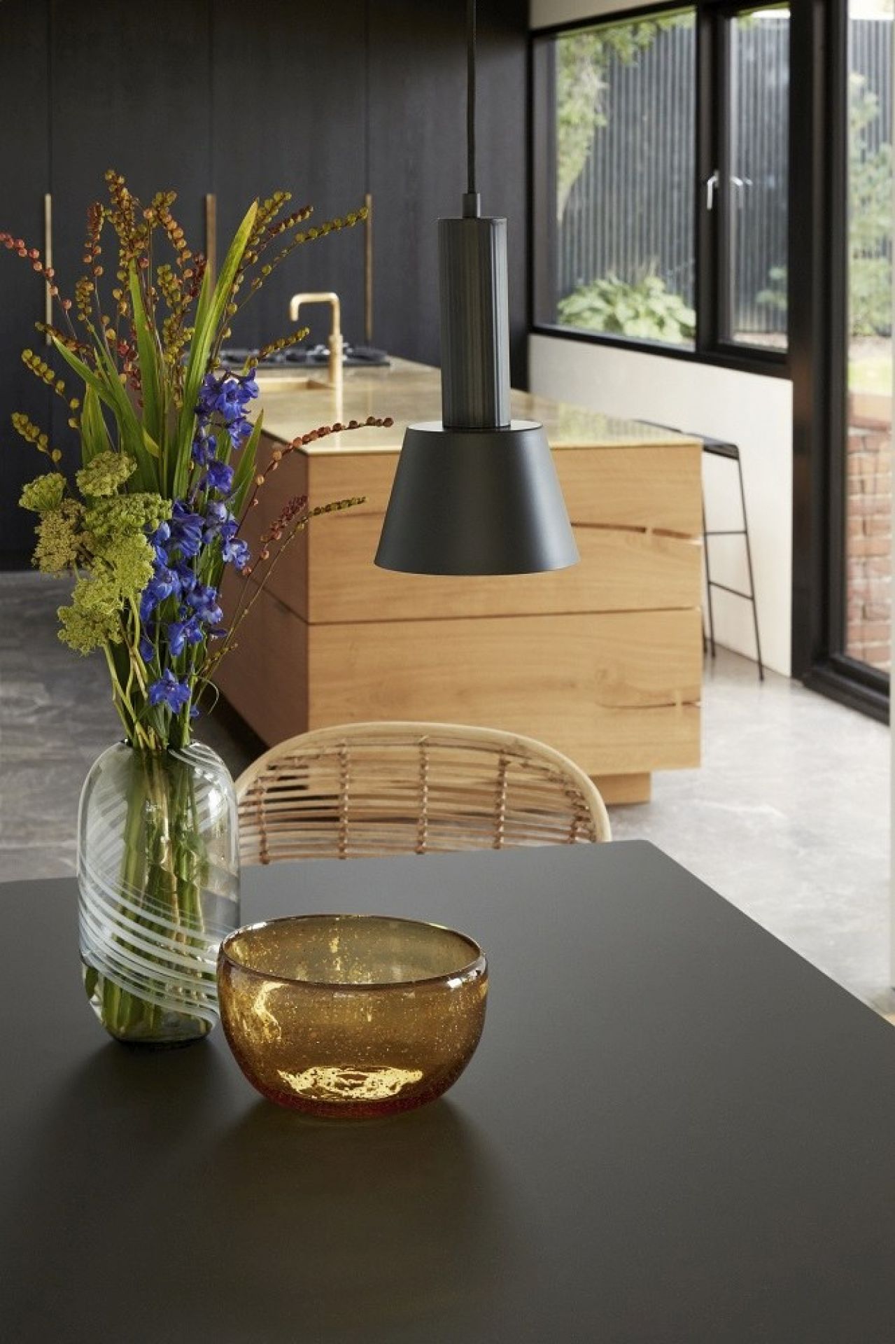 Vase Glas grün/weiß Hübsch Interior EINZELSTÜCK
