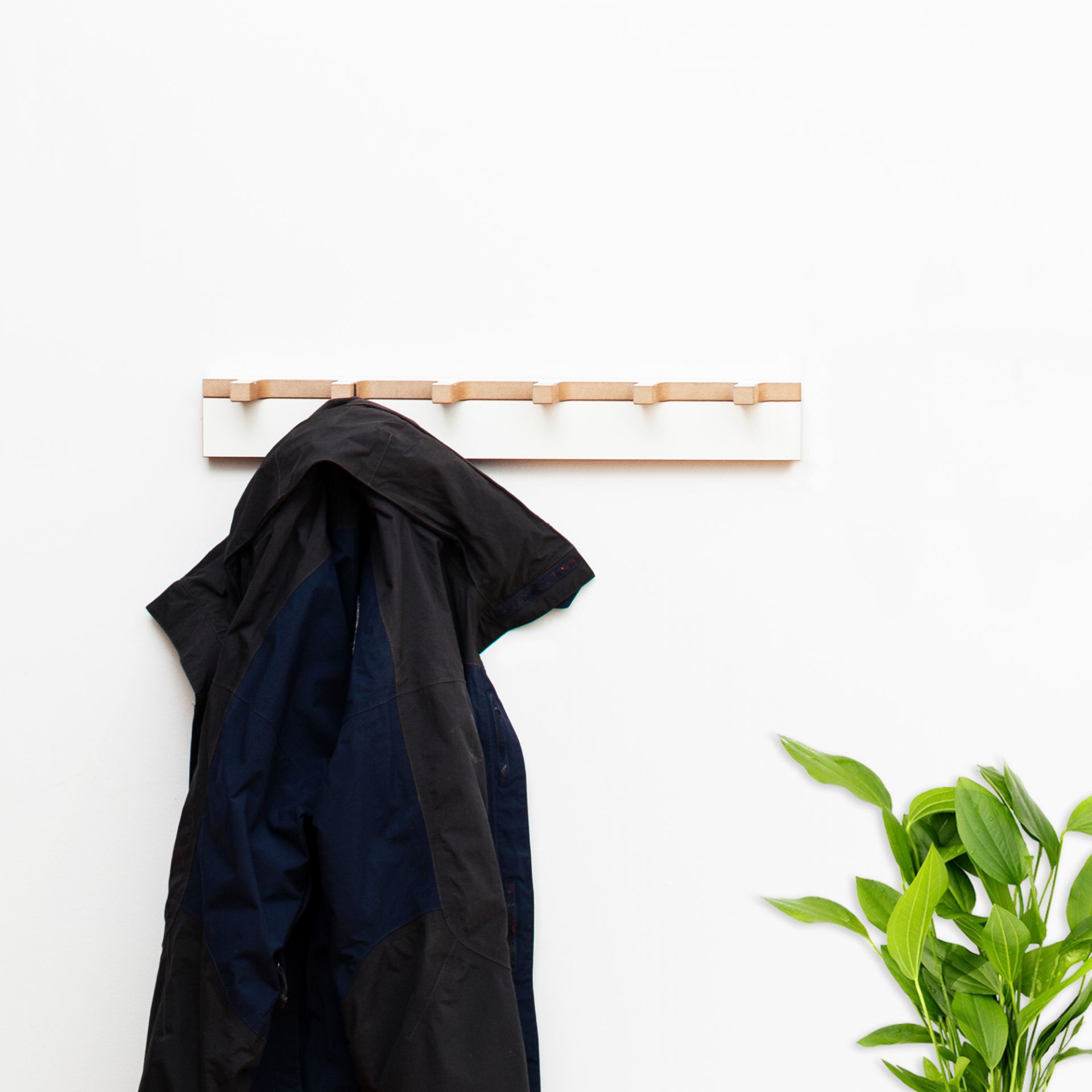 Grad Garderobe Tojo