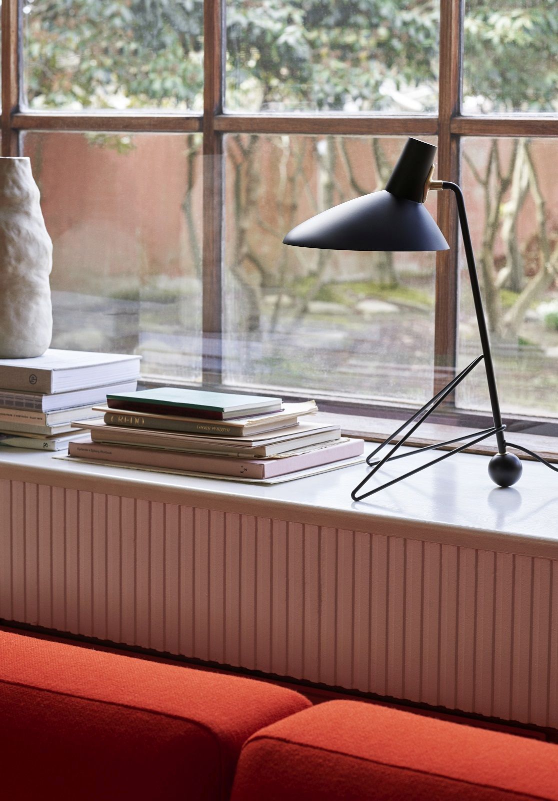 Tripod HM9 Table lamp Tischleuchte AndTradition