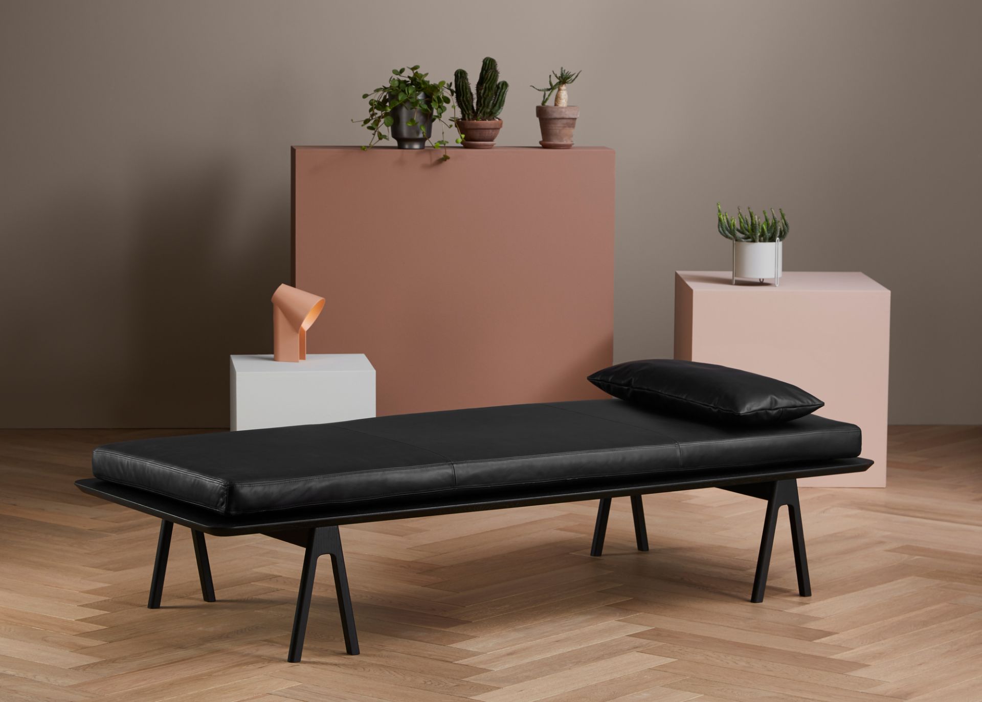 Level Daybed Pillow Sofakissen Cognac Leder Woud