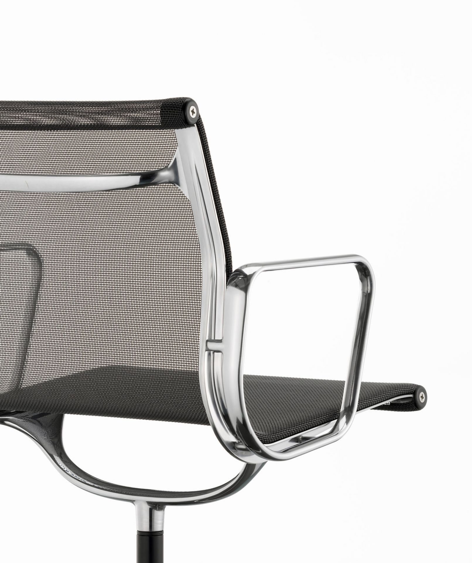 Aluminium Chair EA 104 / EA104 Stuhl Vitra