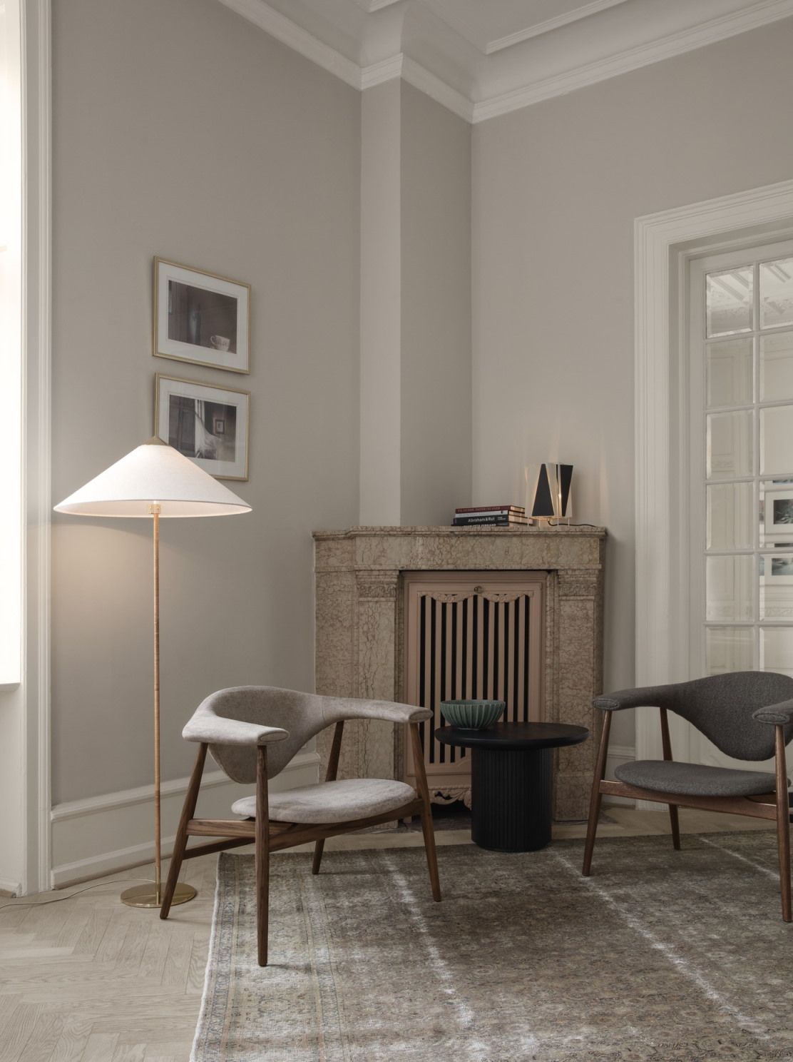 Moon Coffee Table Couchtisch 60 Gubi