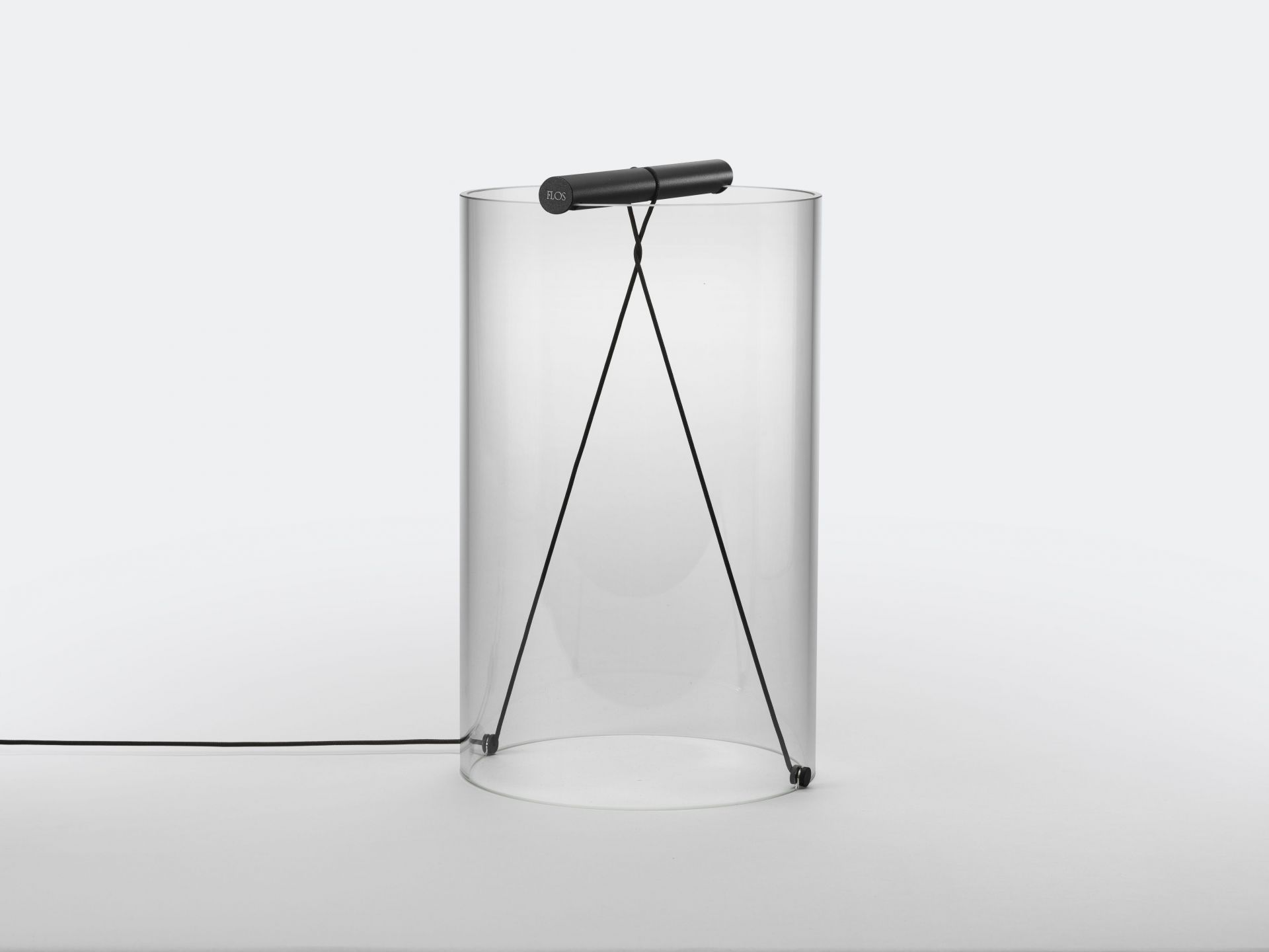 To-Tie T2 LED Tischleuchte Flos Schwarz eloxiert