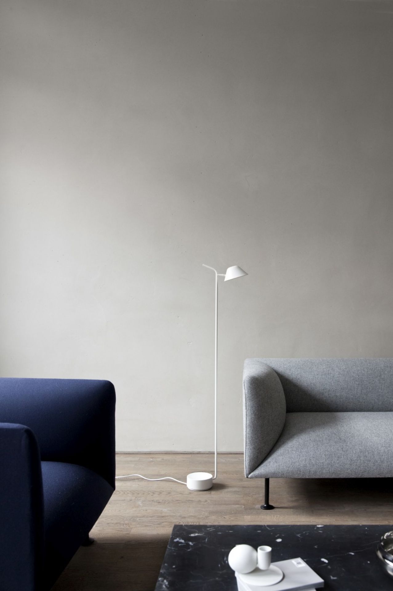 Peek Floor lamp Stehleuchte Audo Weiss
