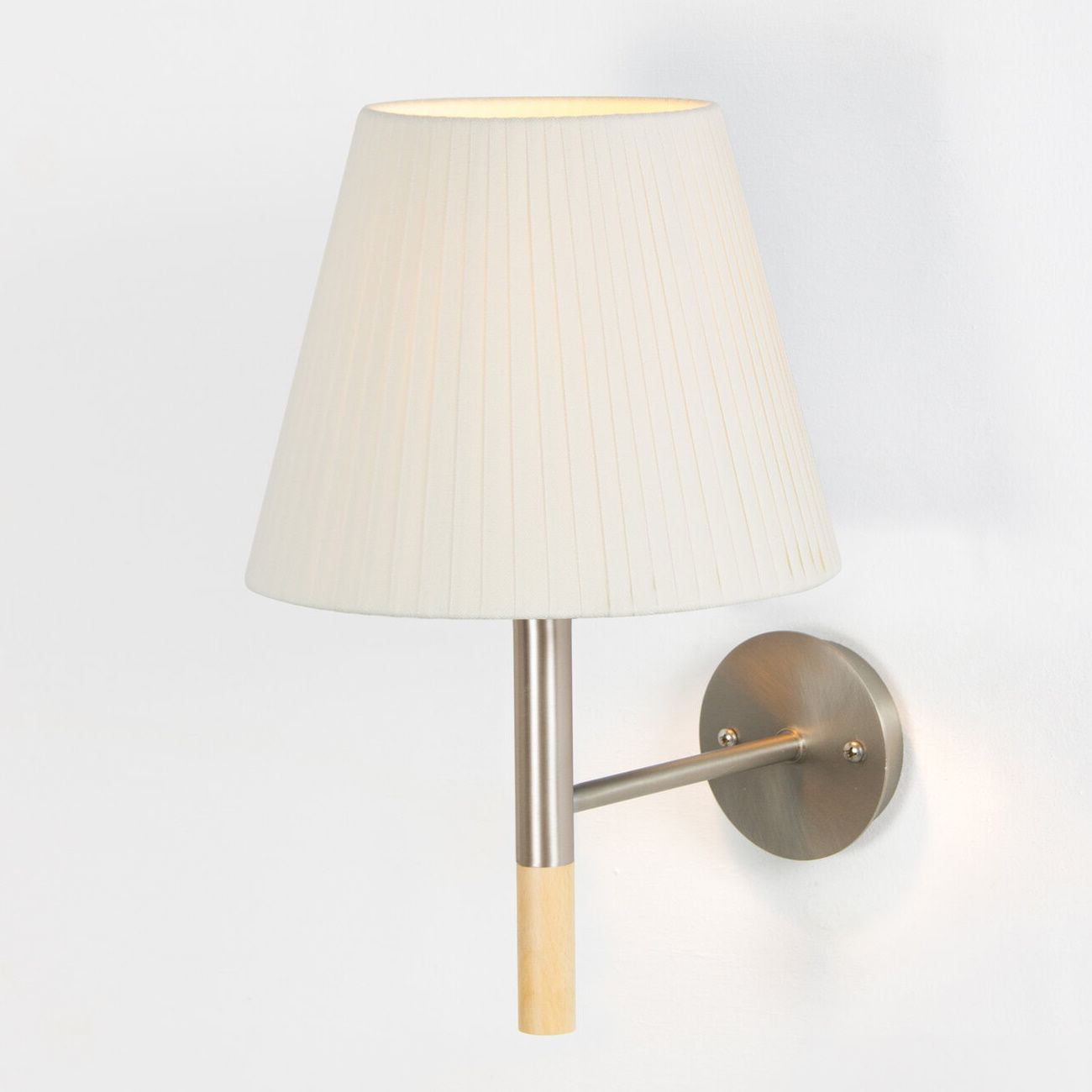 BC2 Wandleuchte Santa & Cole