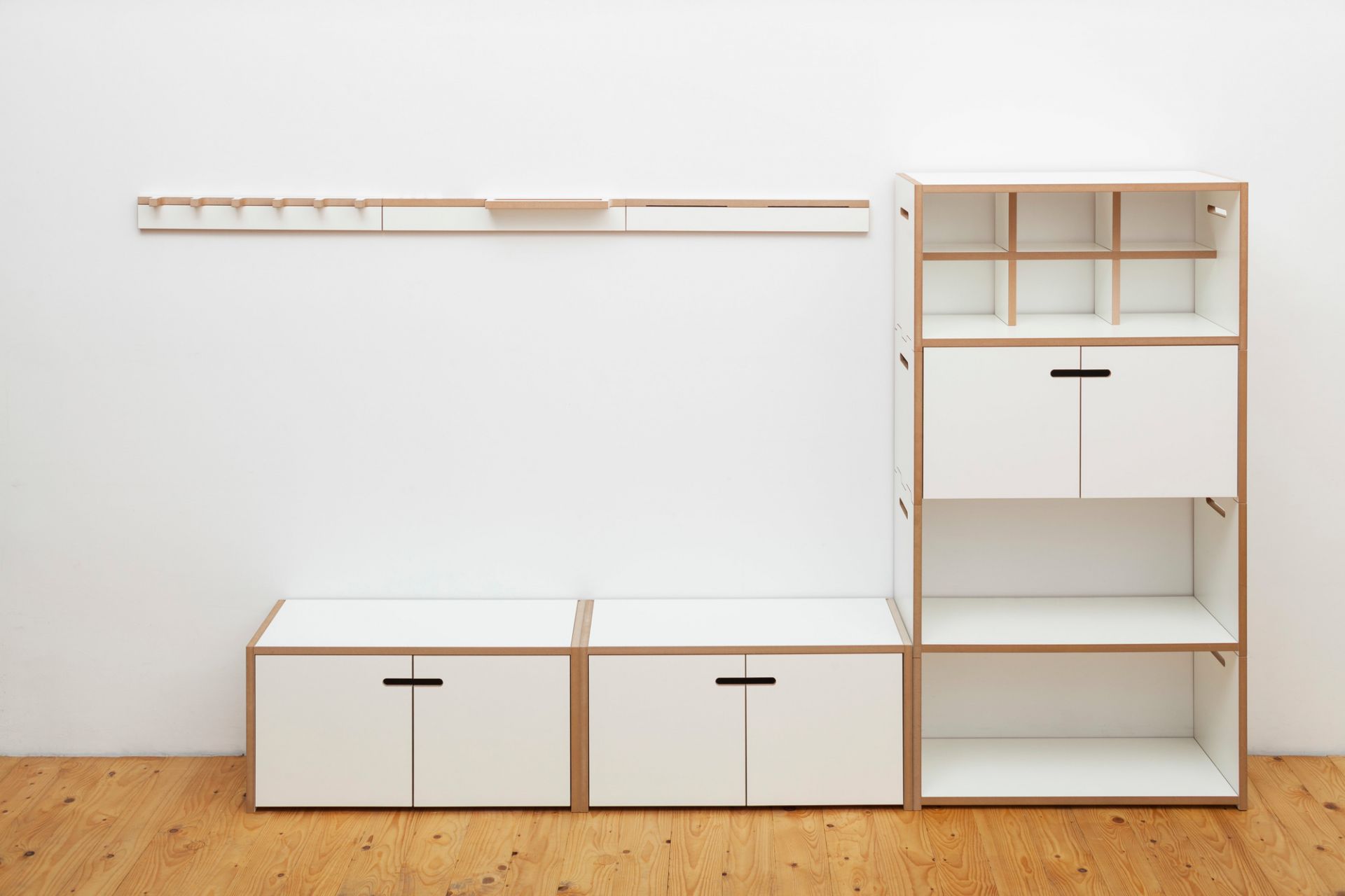 Grad Garderobe Tojo