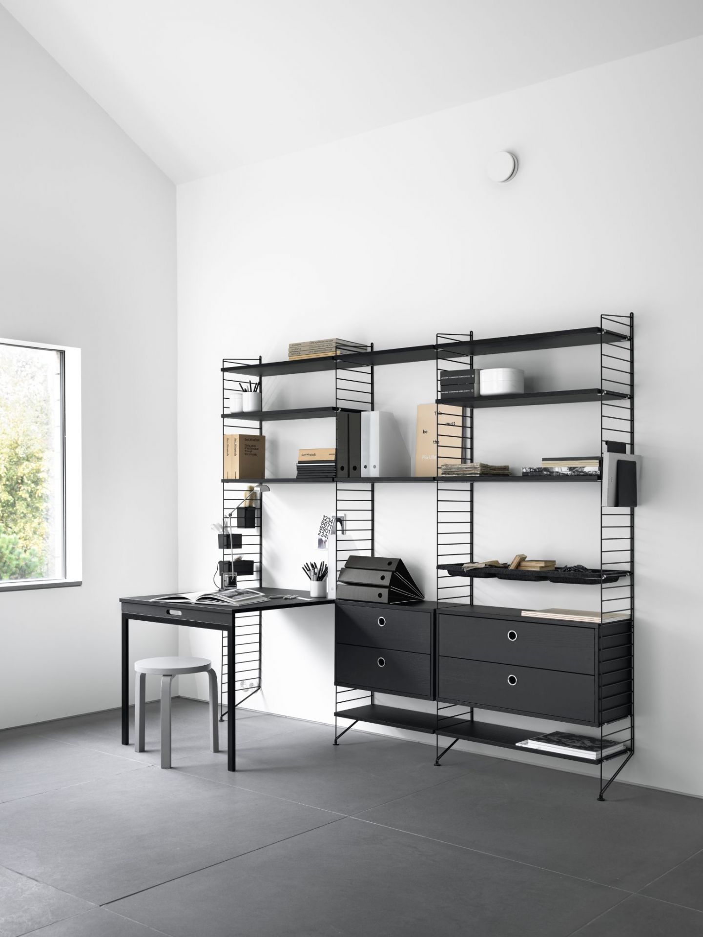 Einzelteil Bodenleiter H 200 cm String Furniture