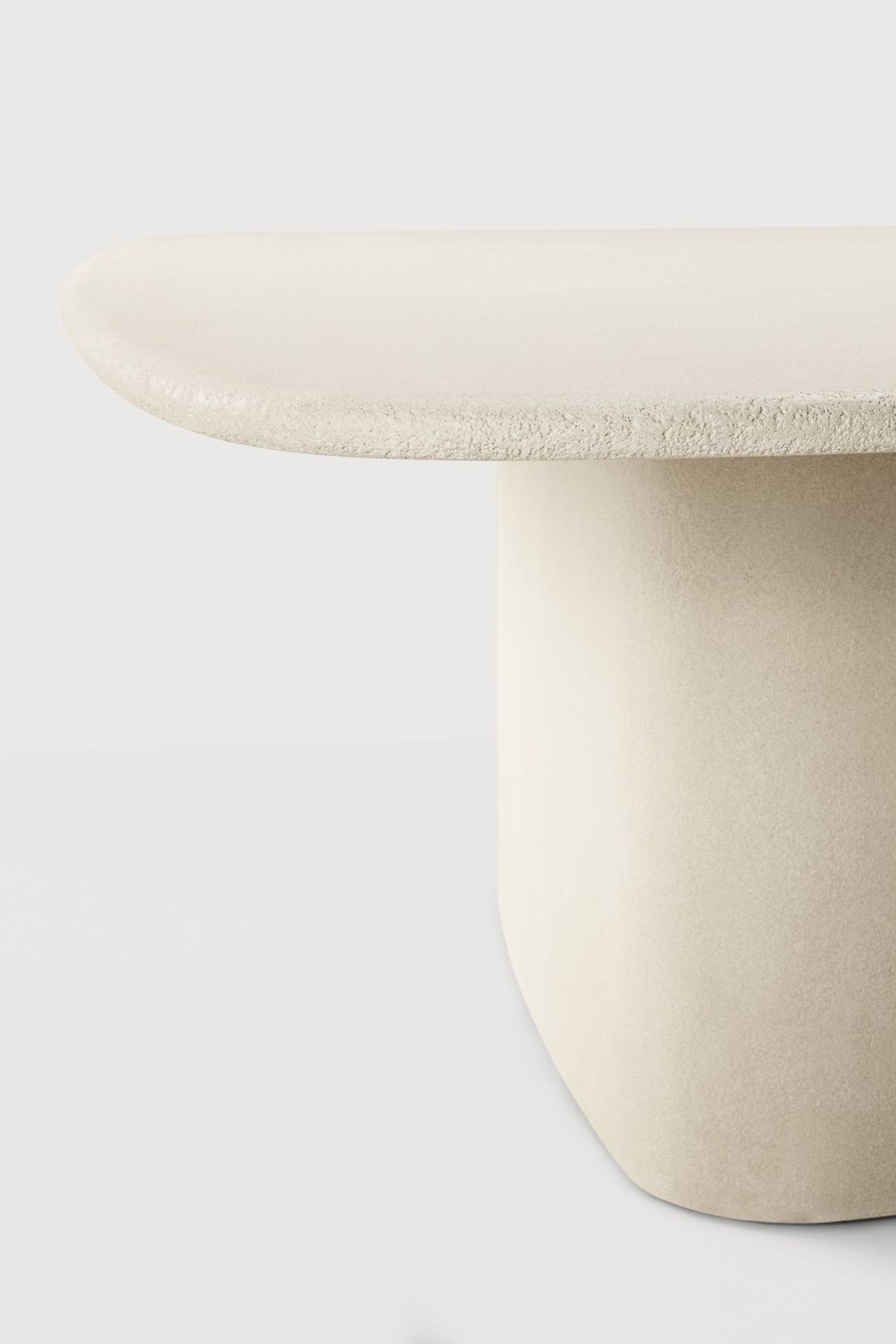 Elements Esstisch Kieselform Ethnicraft