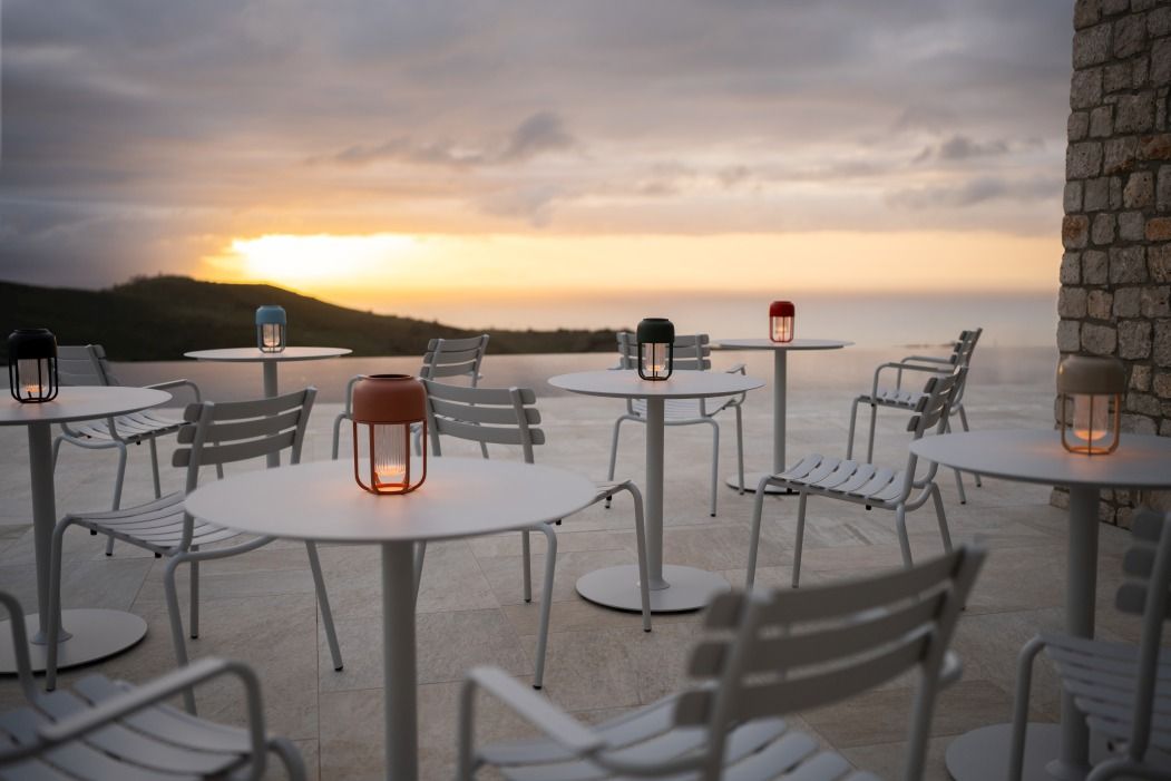 Alua Armrest Dining Chair Armlehnen Stuhl Outdoor Houe 