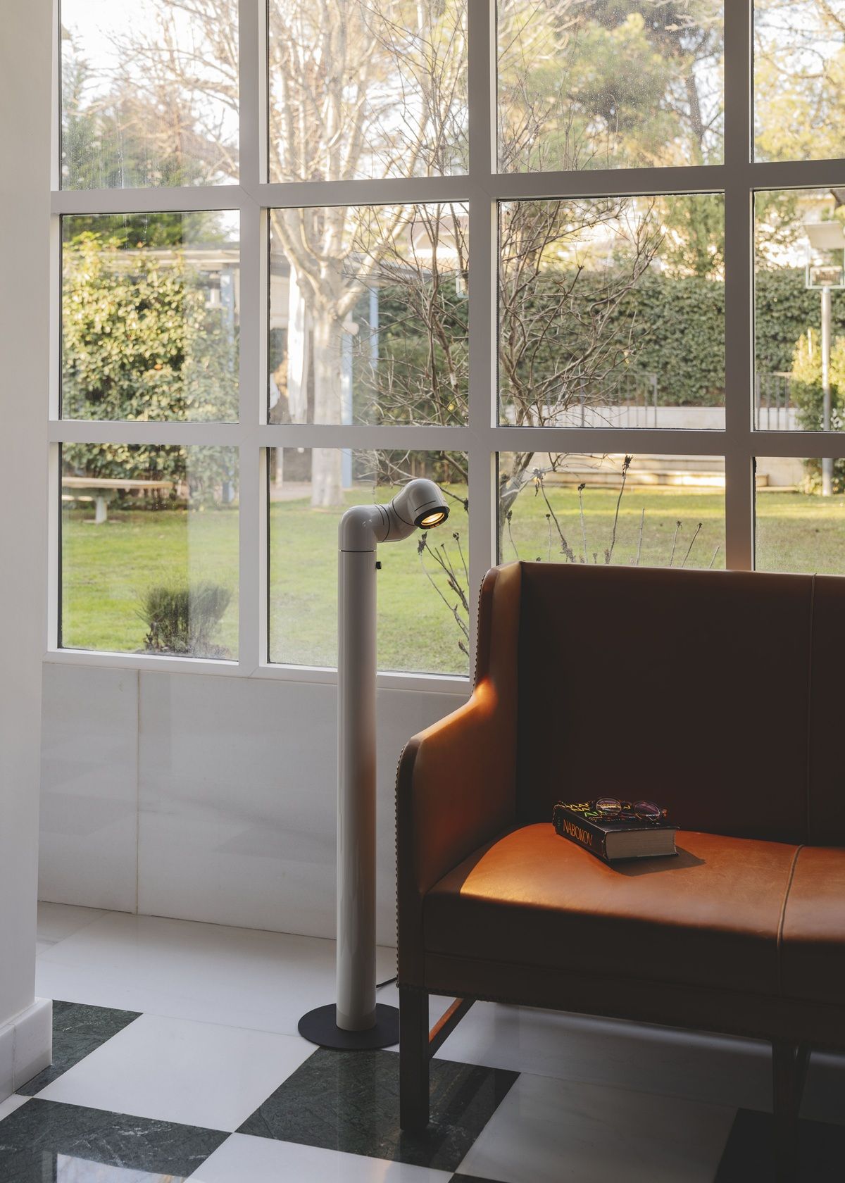 Tatu Alta Floor lamp Stehleuchte Santa & Cole