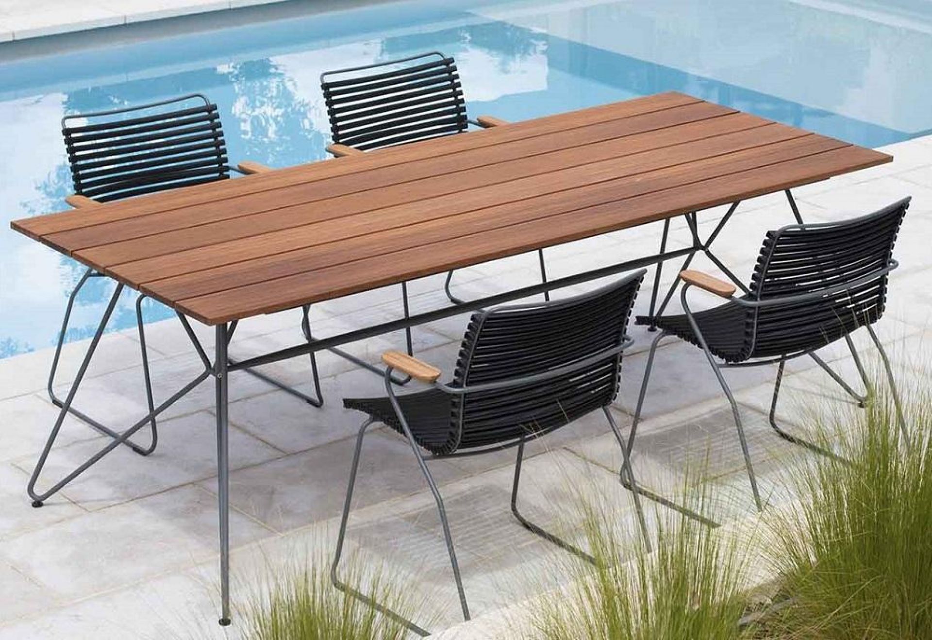 Sketch Outdoor Tisch Houe
