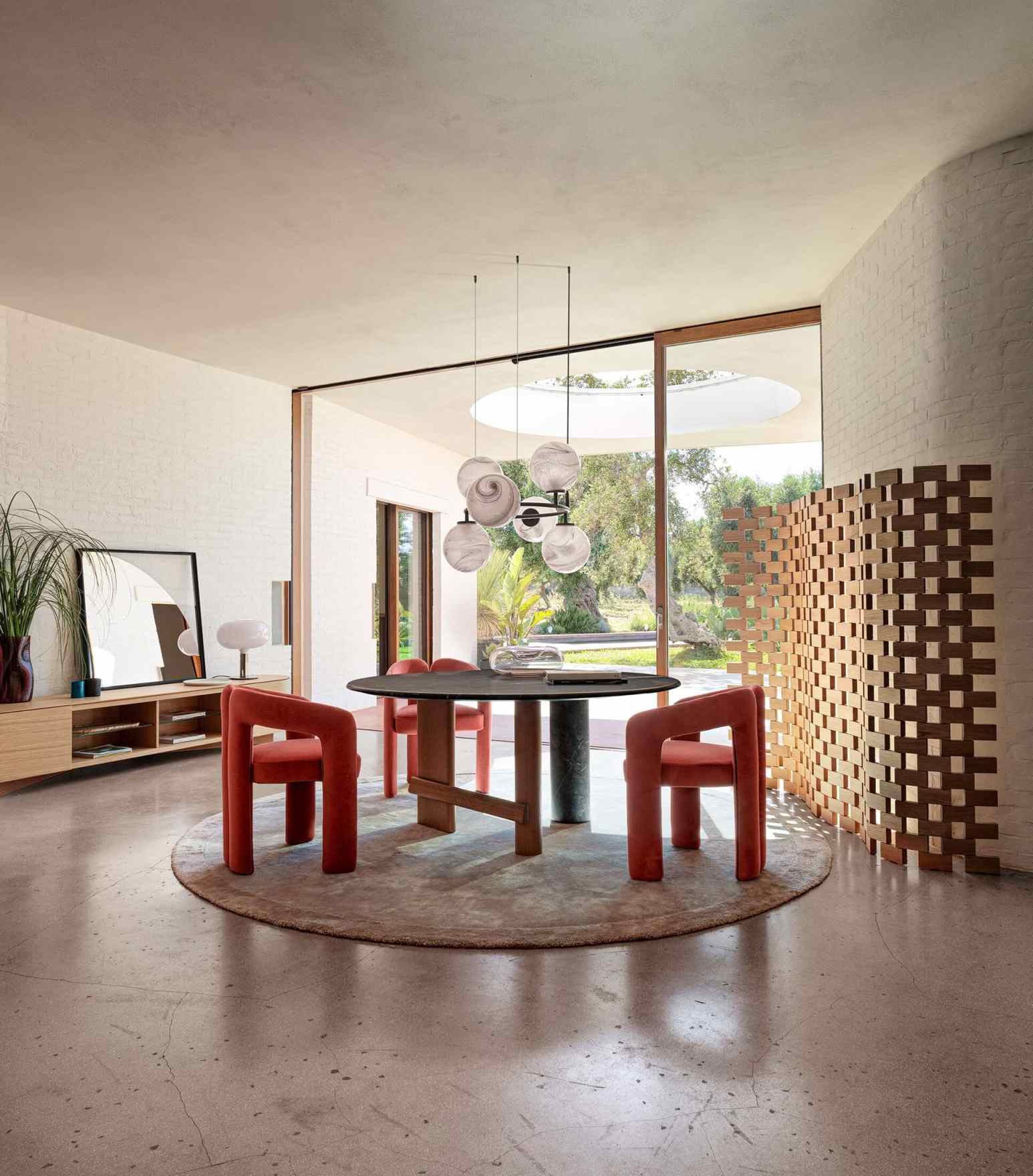 562 Dudet Sessel Cassina