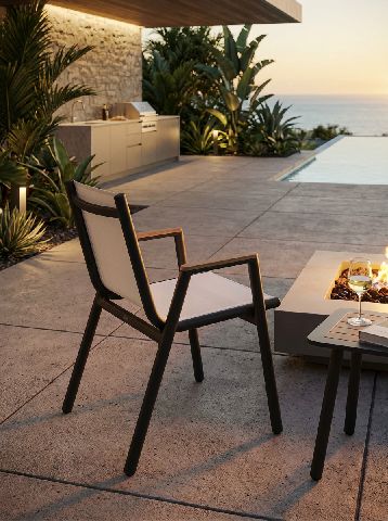 Pilotis Sessel mit Armlehnen Batyline Outdoor Fermob