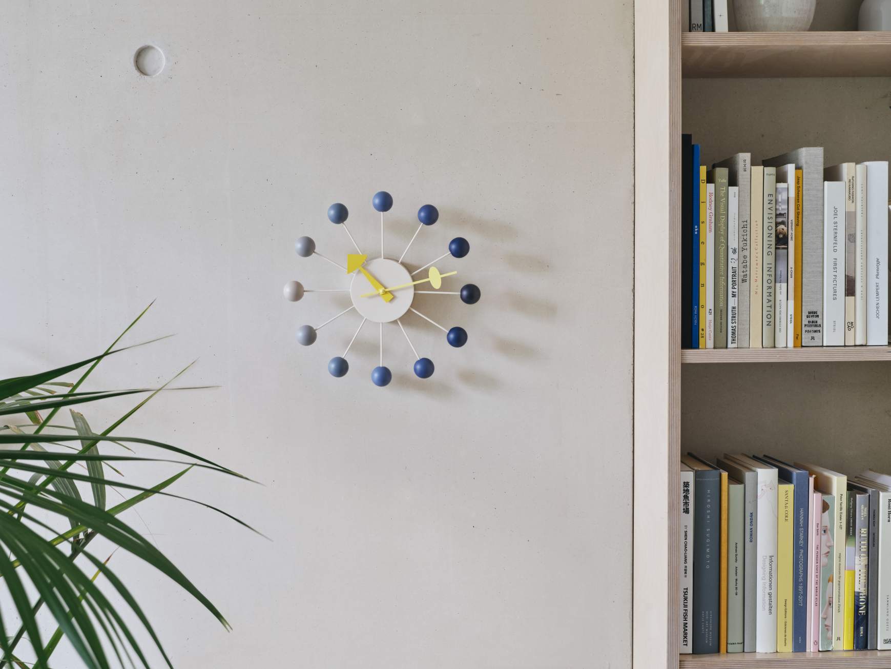 Ball Clock Wanduhr Dusk Vitra LIMITED EDITION   