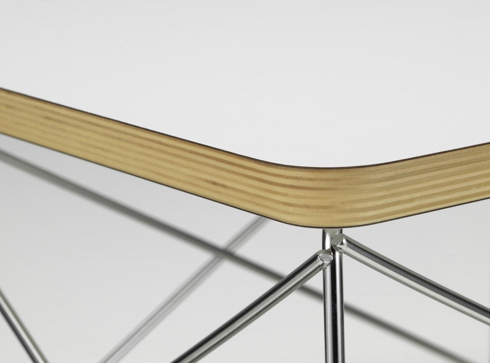 Occasional Table LTR Beistelltisch HPL Weiss Vitra NEUE VERSION