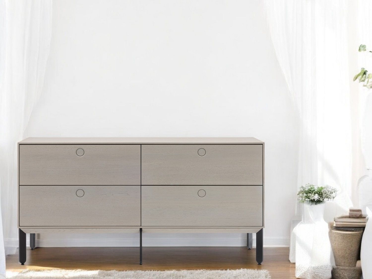 Kin Long Drawer Sideboard Zeitraum 