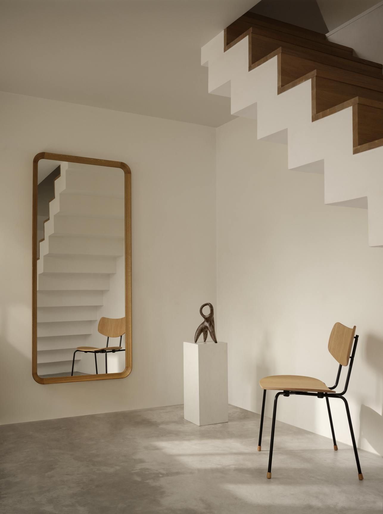 VLA62 Radio House Mirror Spiegel Carl Hansen & Søn