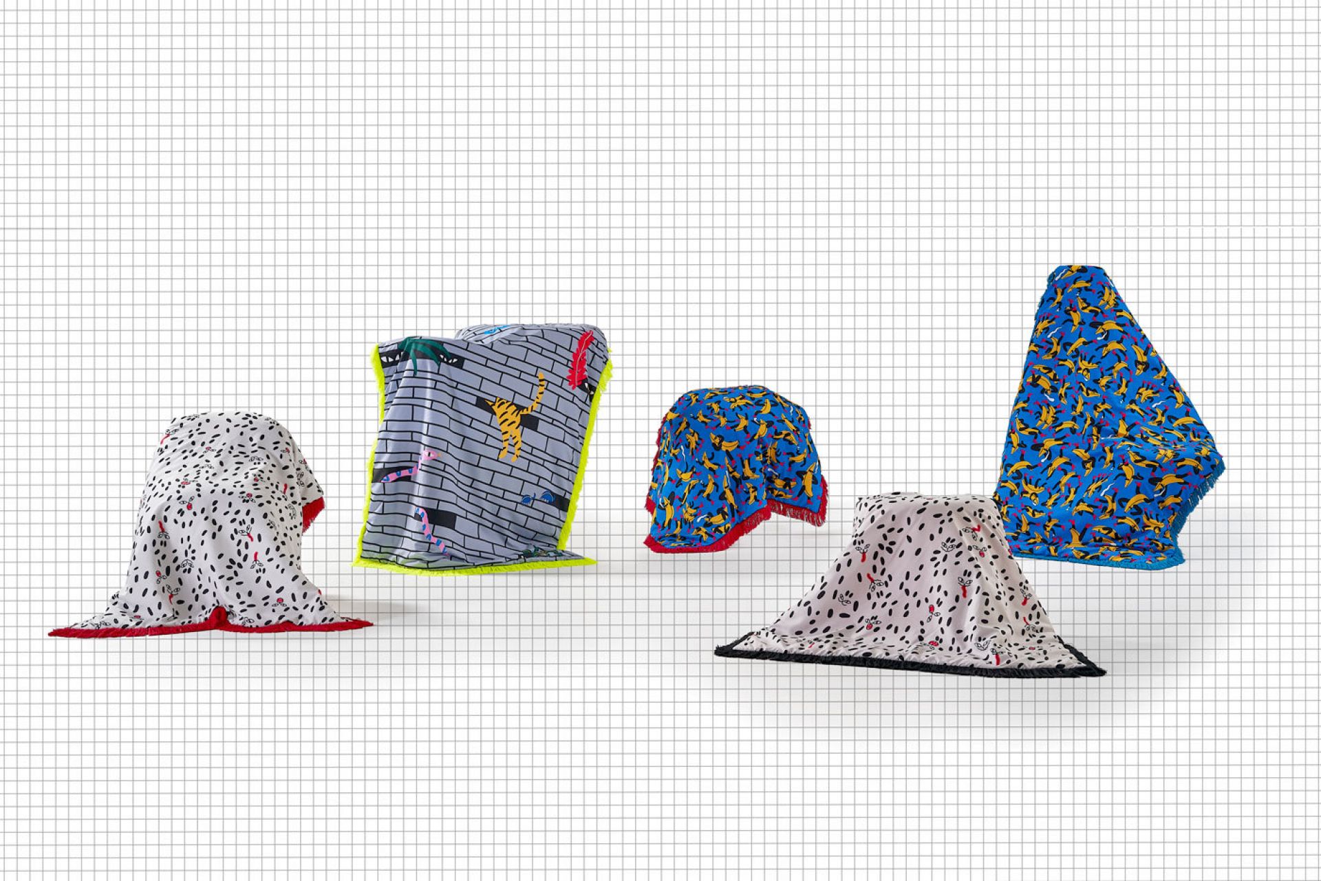 Tápame Mucho Wild Dots Größe S Decke Sancal