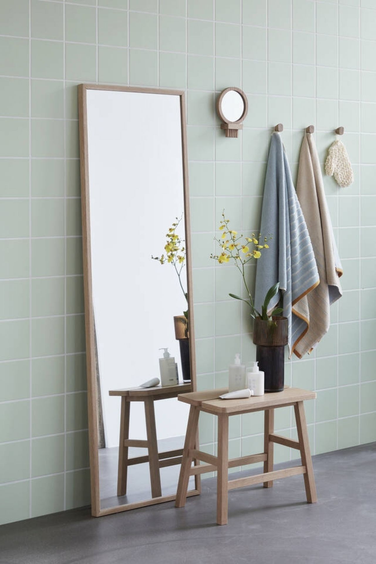Wall mirror Wandspiegel Eiche Glas Hübsch Interior EINZELSTÜCK
