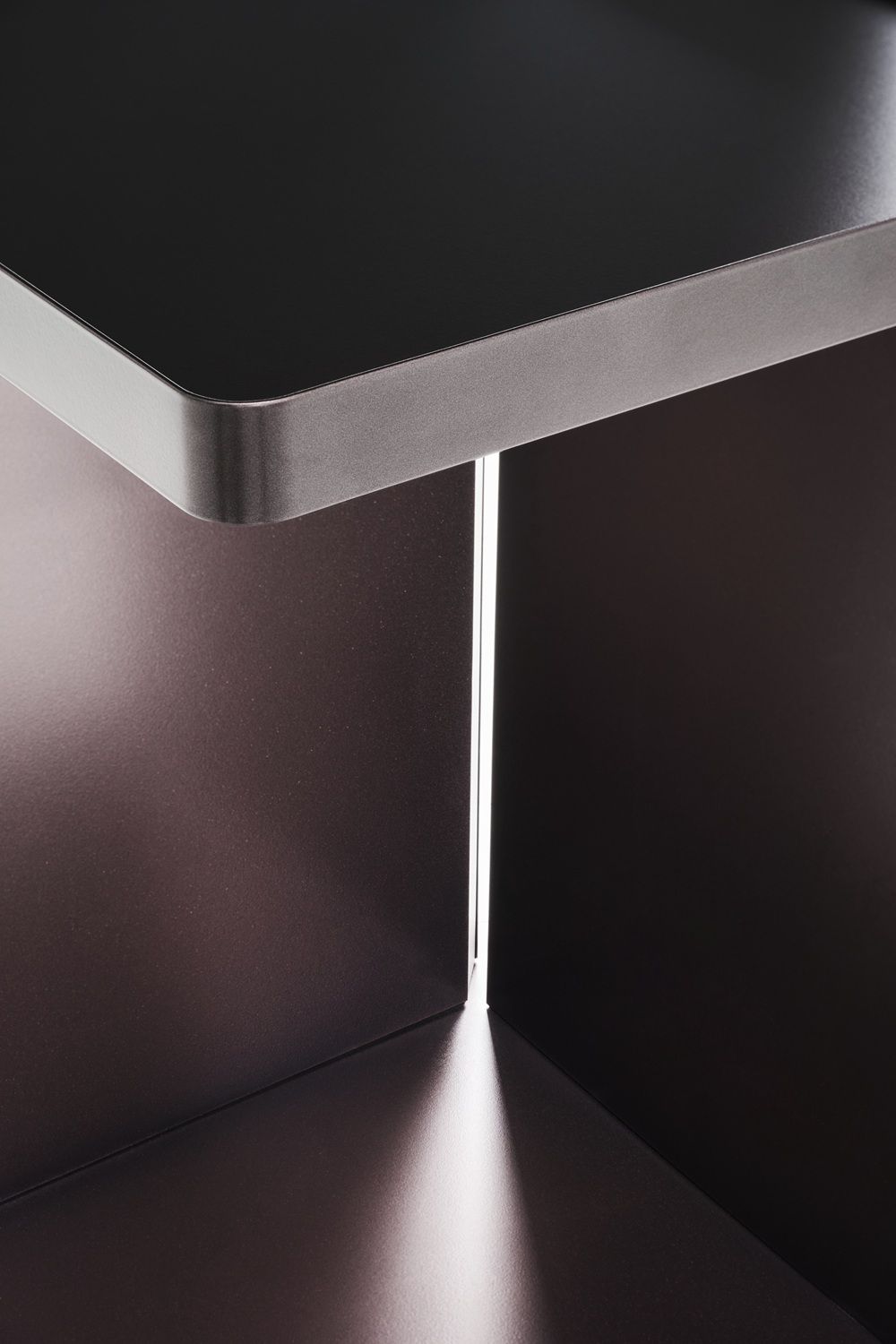 Ambito Side table Beistelltisch Tola Dolza