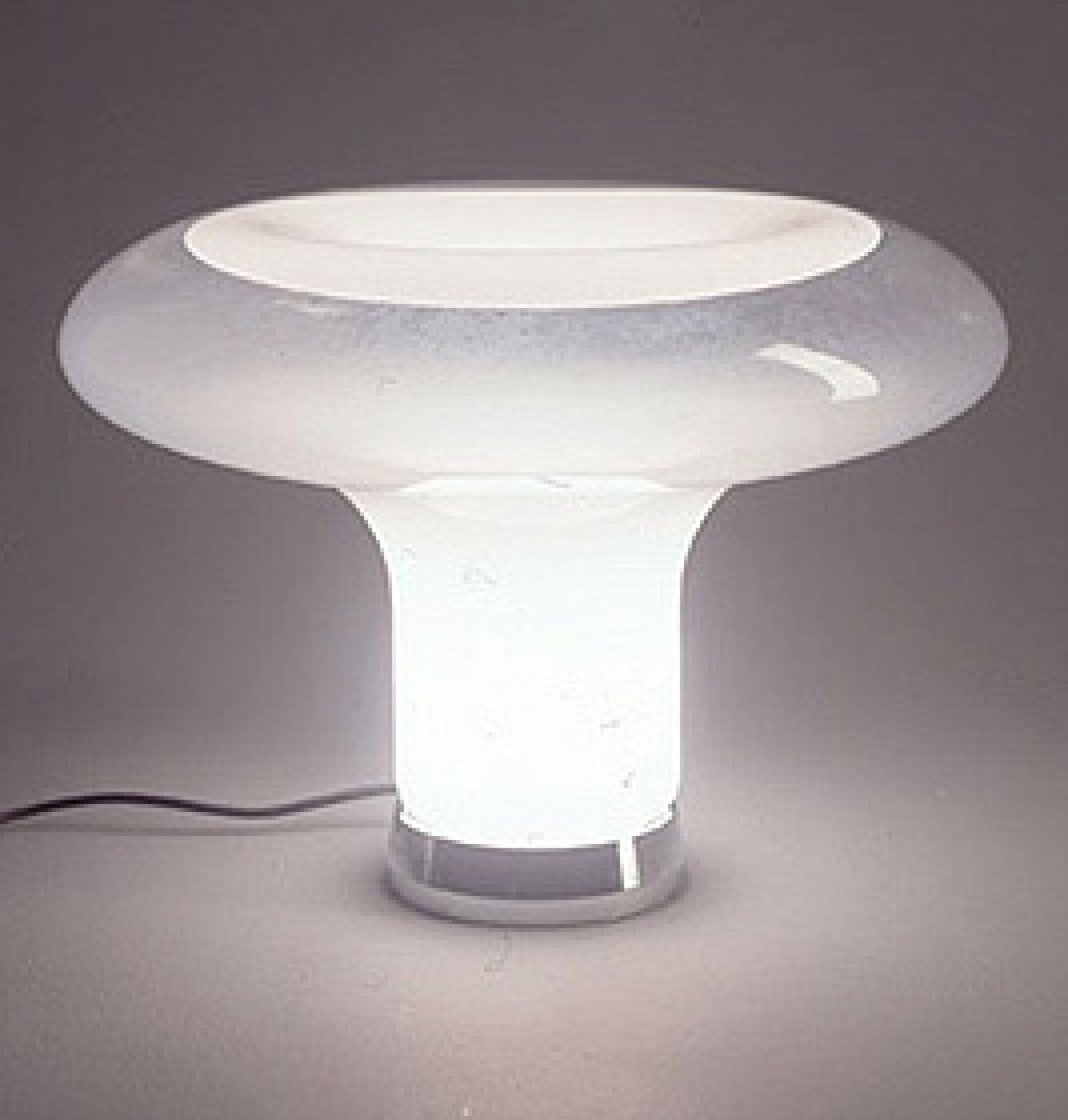 Lesbo Tischleuchte Artemide