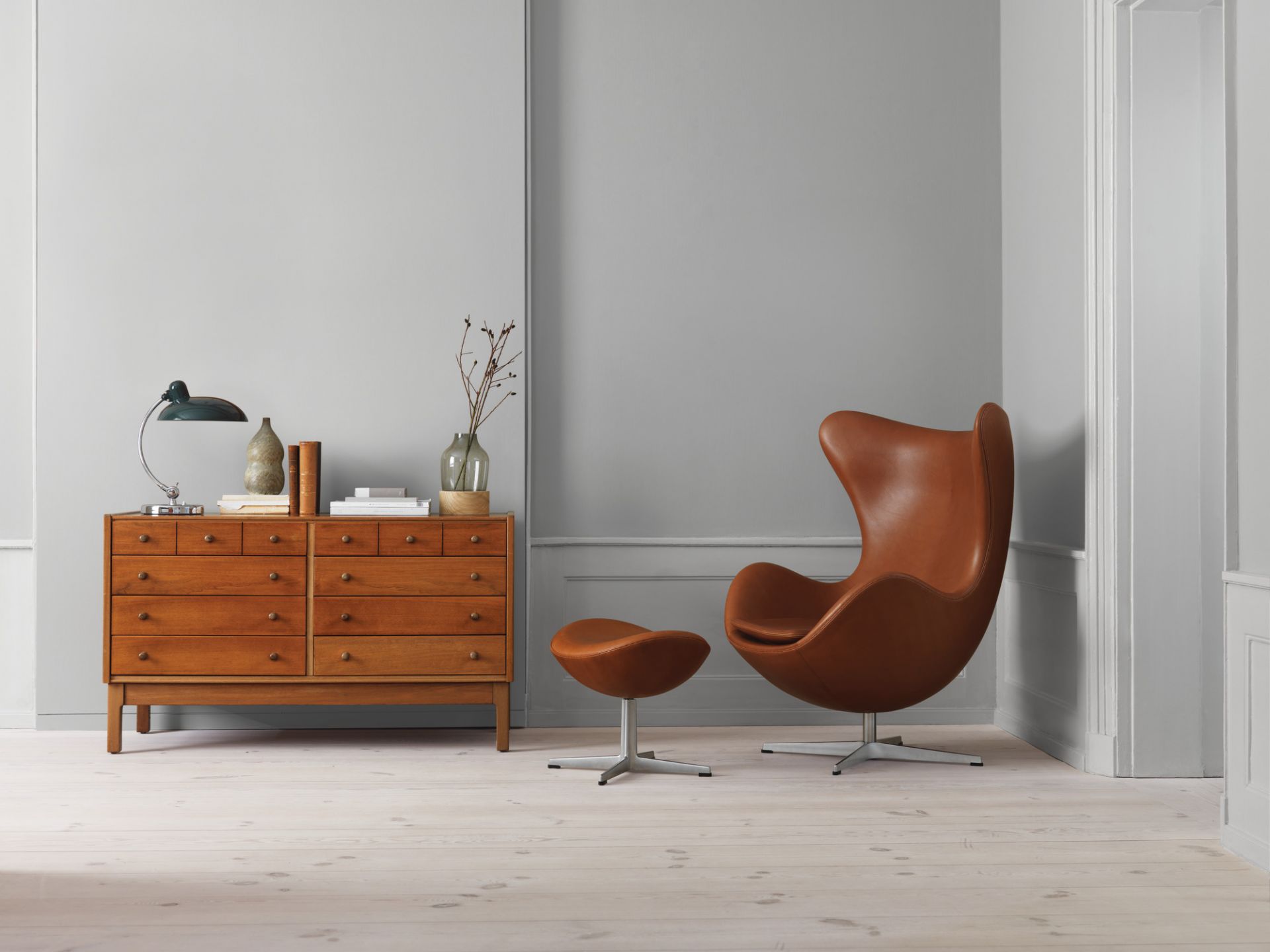 6631 T Luxus Tischleuchte KAISER idell Fritz Hansen weiß