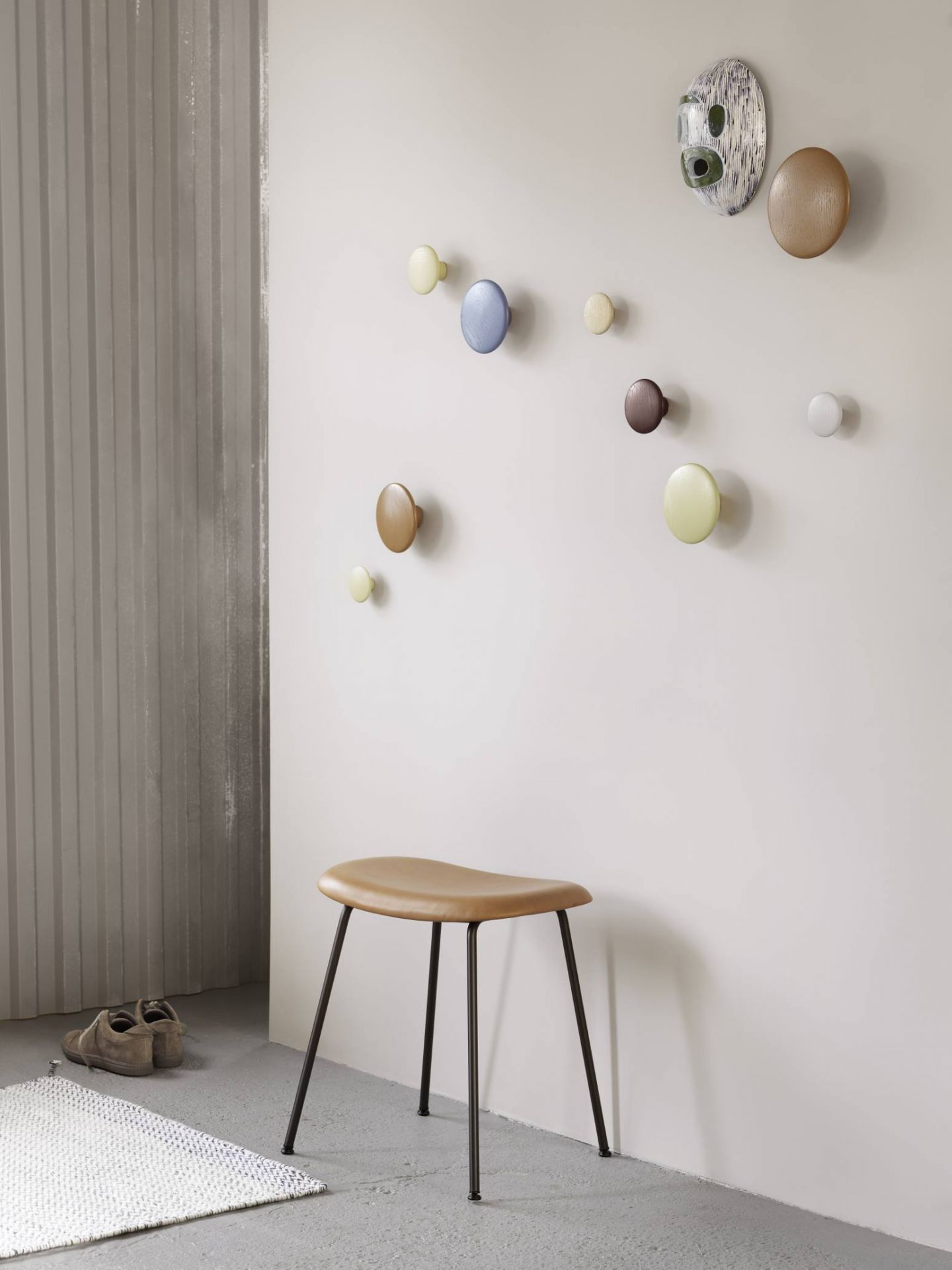 The Dots Large Holz WEISS Garderobenhaken Muuto EINZELSTÜCKE 